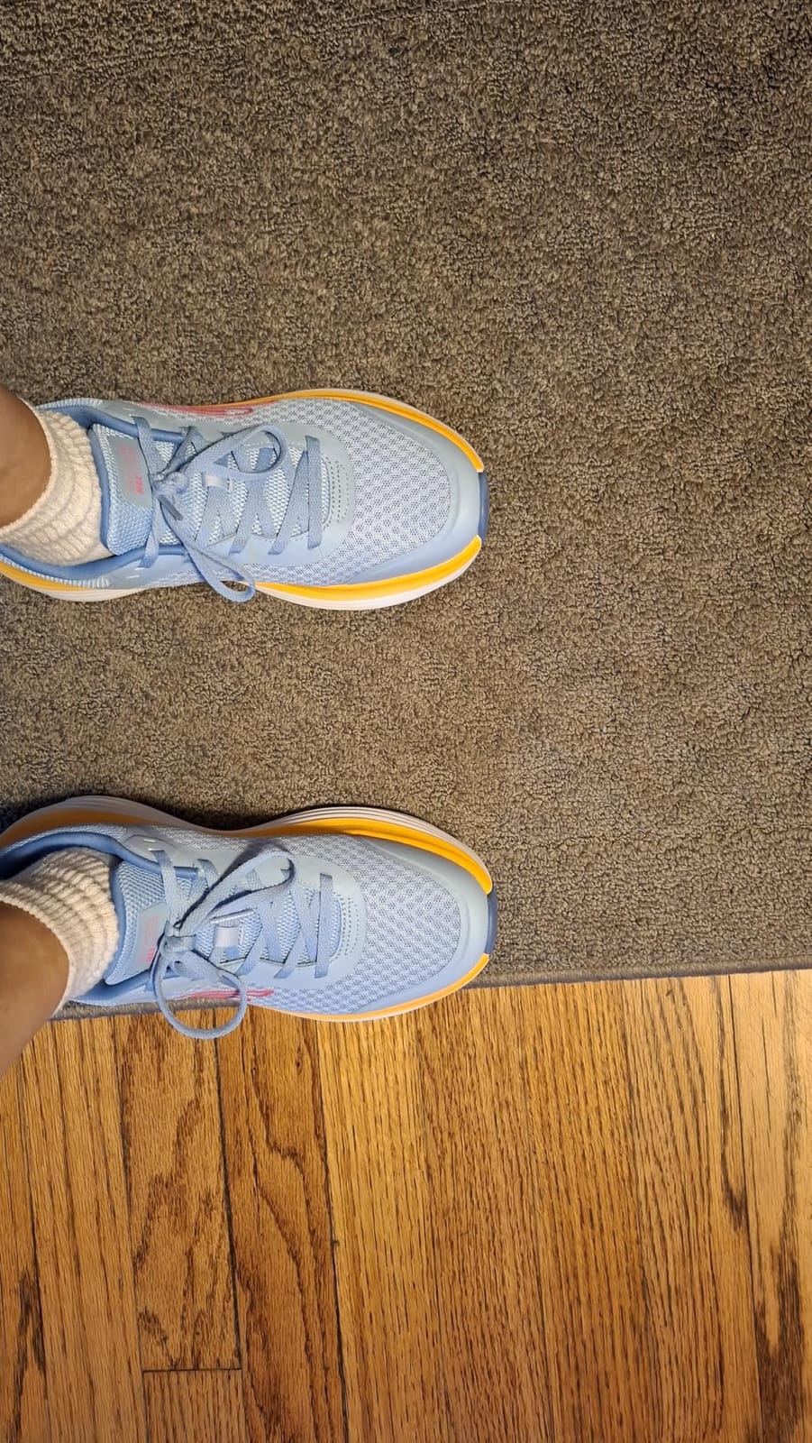 Skechers Women's Max Cushioning Endeavour customer photo 2