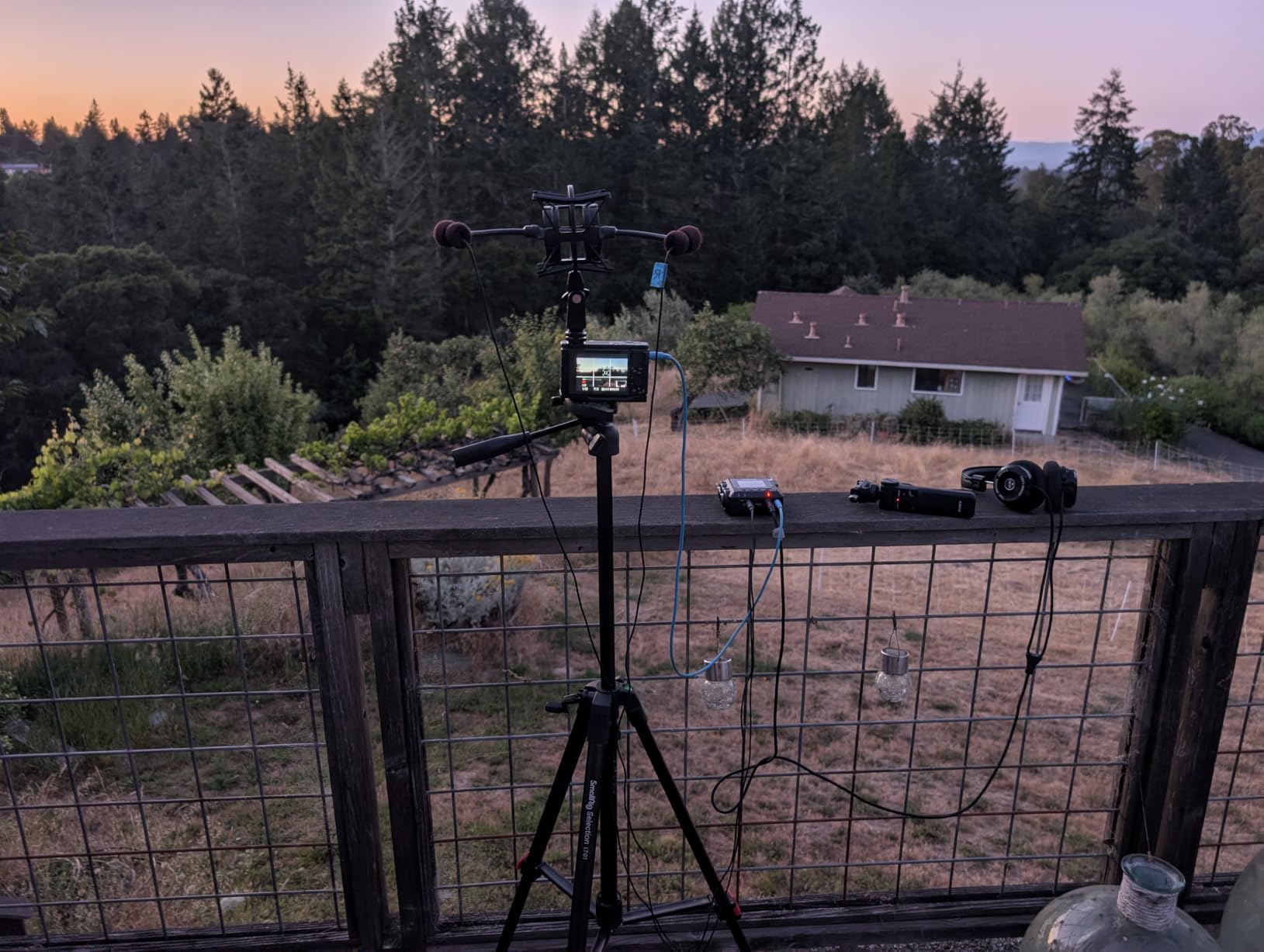 TASCAM FR-AV2 Compact 32-Bit Float Field Recorder and Timecode Generator with Dual XLR/TRS Inputs and No-Clip Audio Recording for Videographers customer photo 2