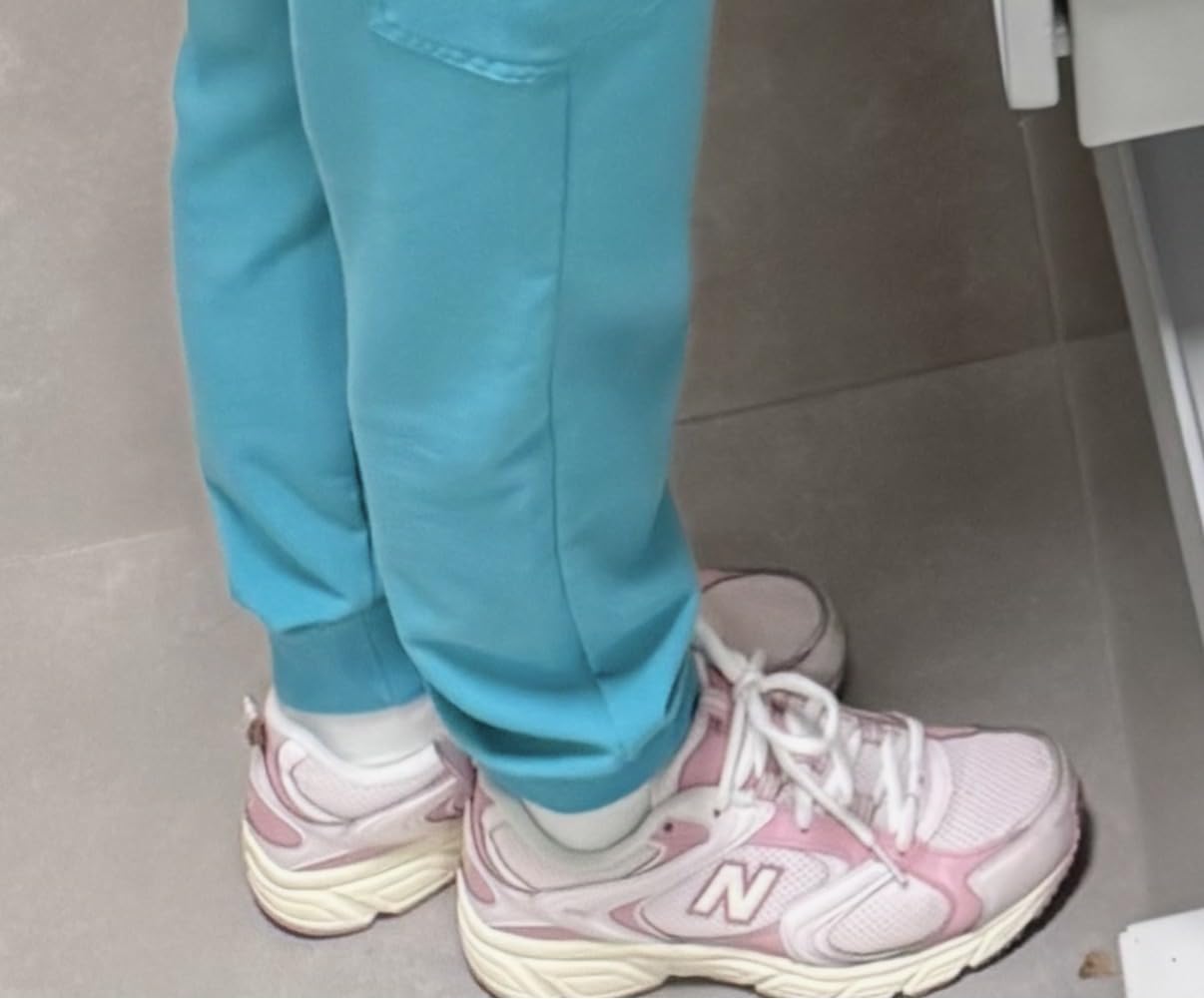 New Balance Men's 408 V1 Sneakers customer photo 1