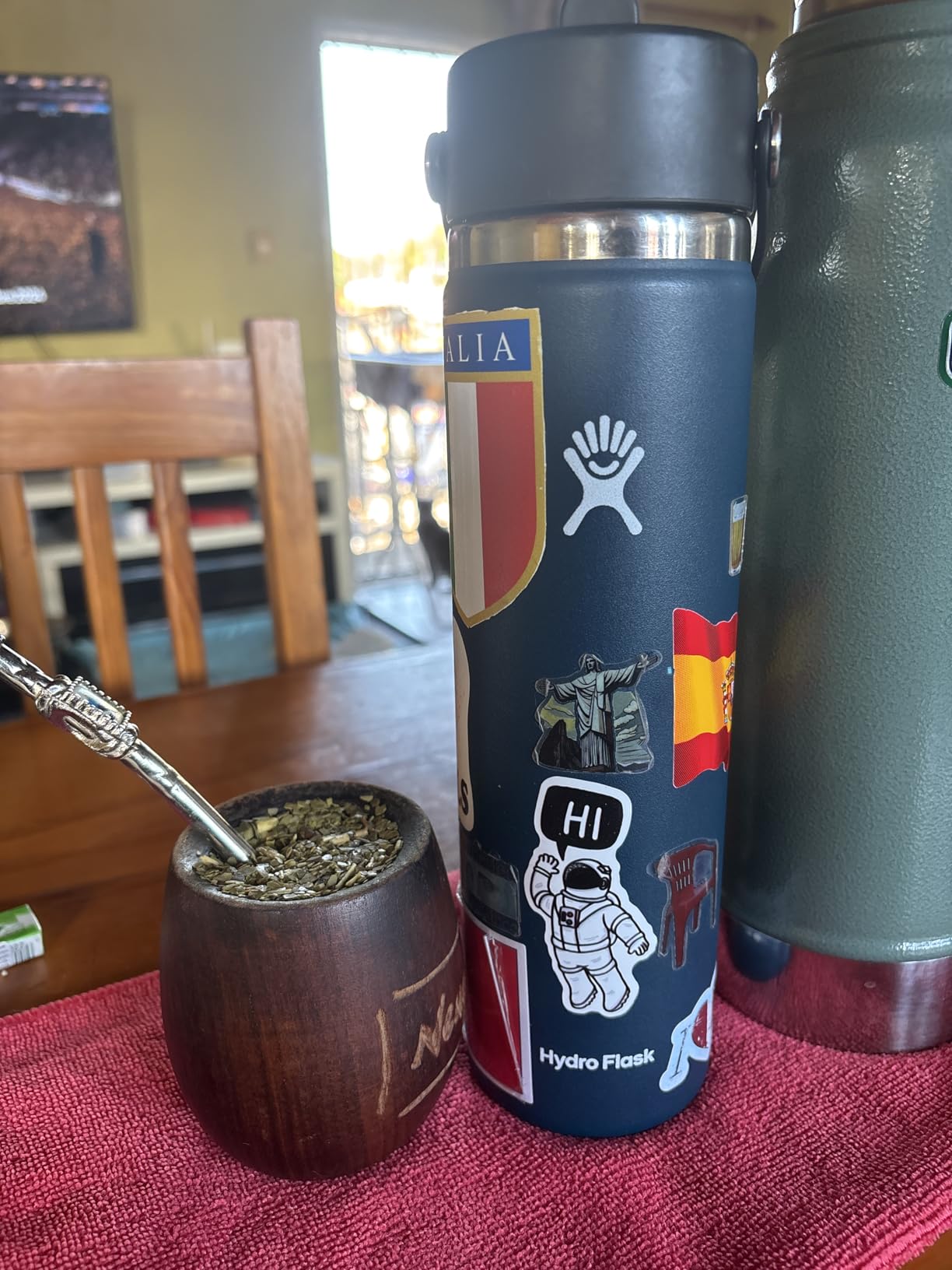 Hydro Flask Water Bottle - Insulated Stainless Steel - Wide Mouth Flex Straw Lid, Non Spill, Leakproof and Refillable in 32 Oz Holiday Punch customer photo 2