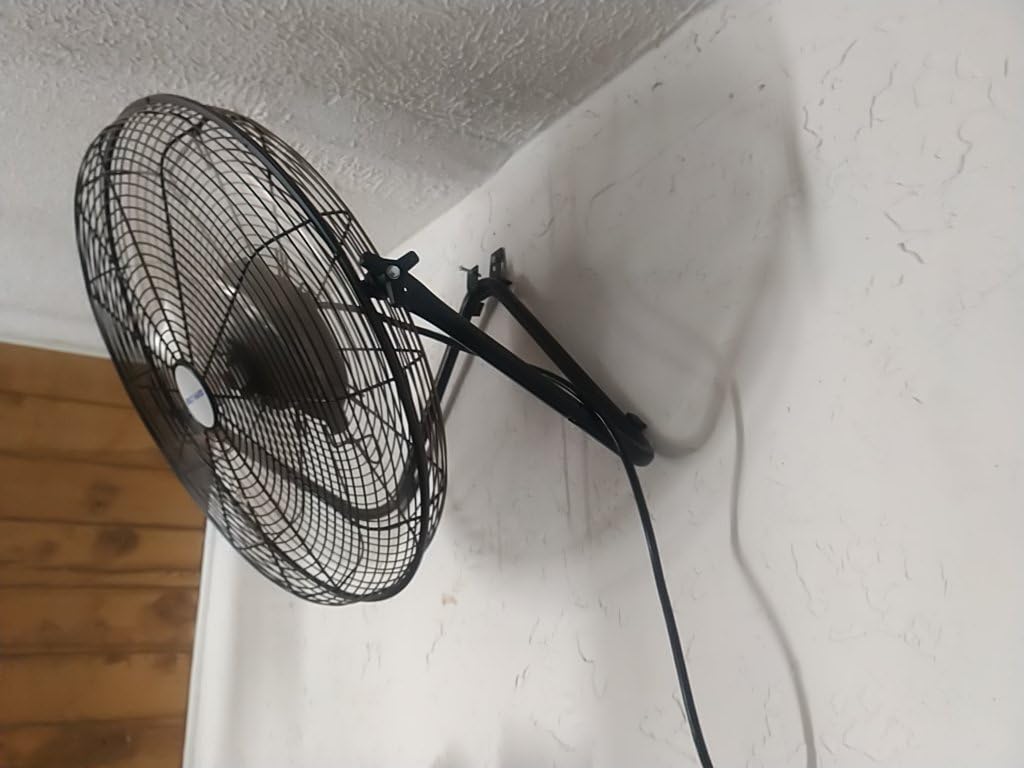 BILT HARD 24 in. Outdoor Oscillating Wall Fan, 6300 CFM 3-Speed Heavy Duty Outdoor Wall Fans, High Velocity Waterproof Fans for Patio, Commercial, Industrial, Warehouse, UL Listed customer photo 1