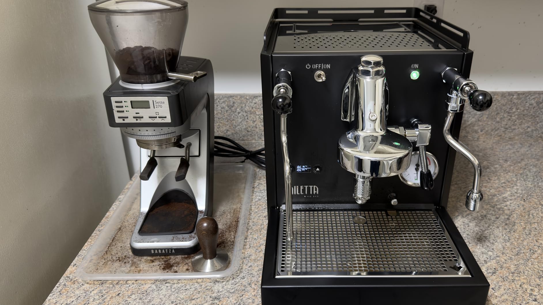 Diletta Alto Espresso Machine, Dual Boiler, PID, Shot Timer, Adjustable OPV (Black) customer photo 1