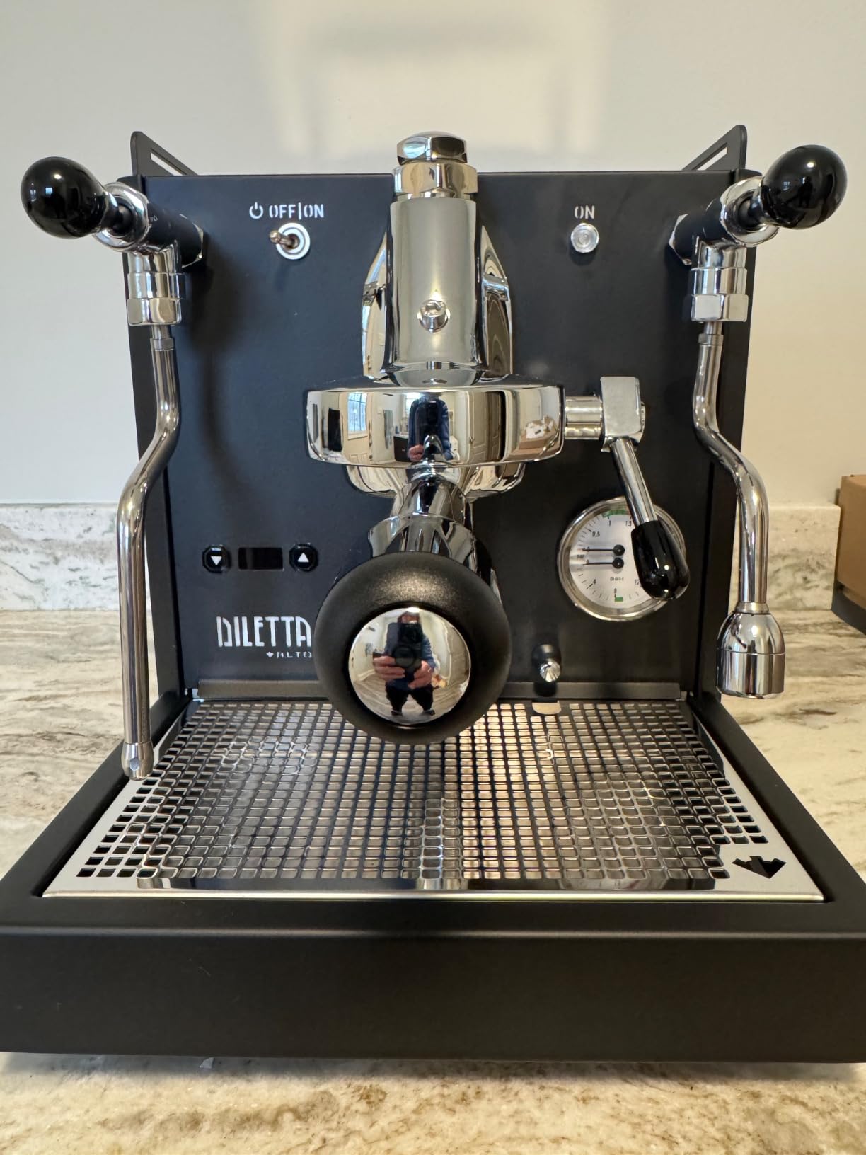Diletta Alto Espresso Machine, Dual Boiler, PID, Shot Timer, Adjustable OPV (Black) customer photo 2