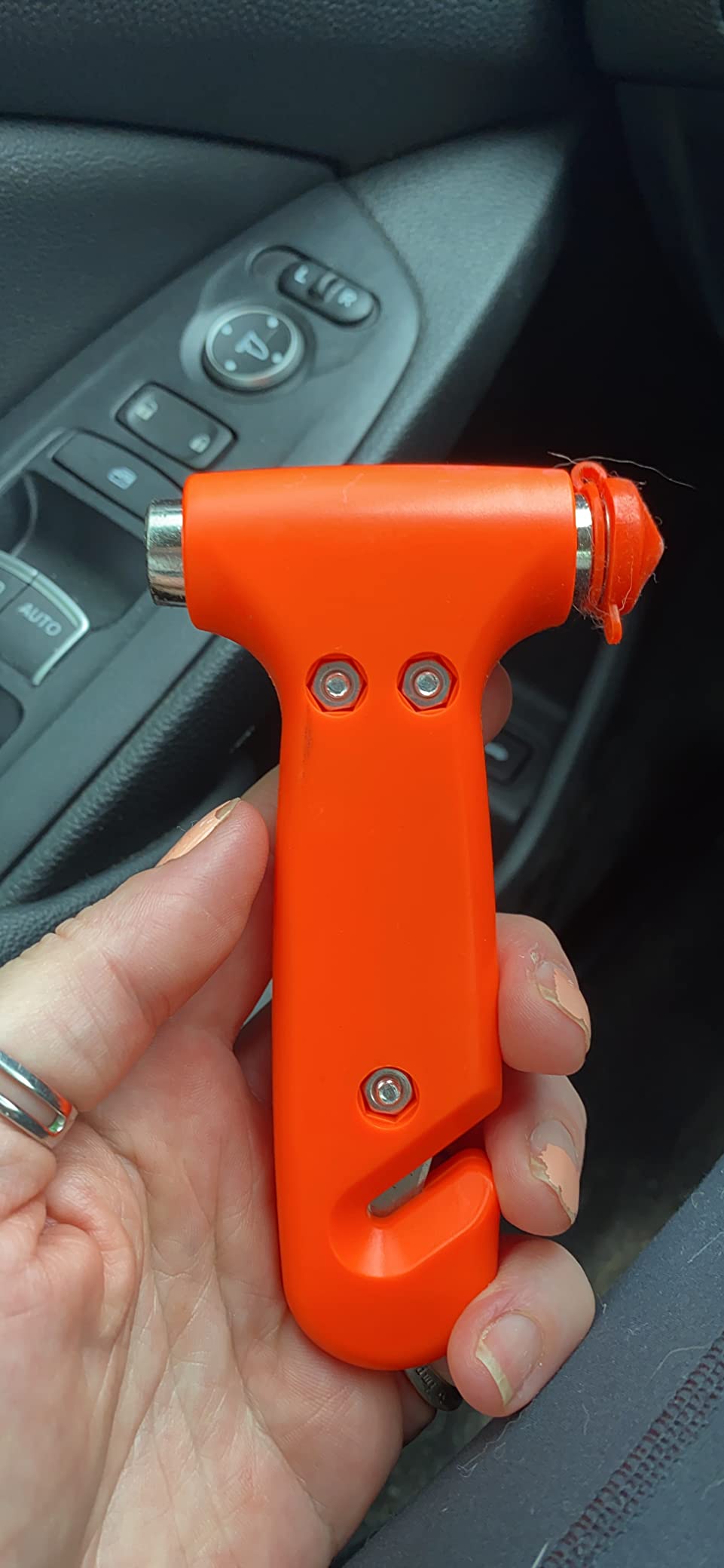 Swiss Safe Car Safety Hammer Window Breaker Tool with Seatbelt Cutter | 5-in-1 Emergency Escape Tool with Glass Hammer & Seatbelt Cutter- Glows for Truck & Car Safety, Essentials & Accessories customer photo 1
