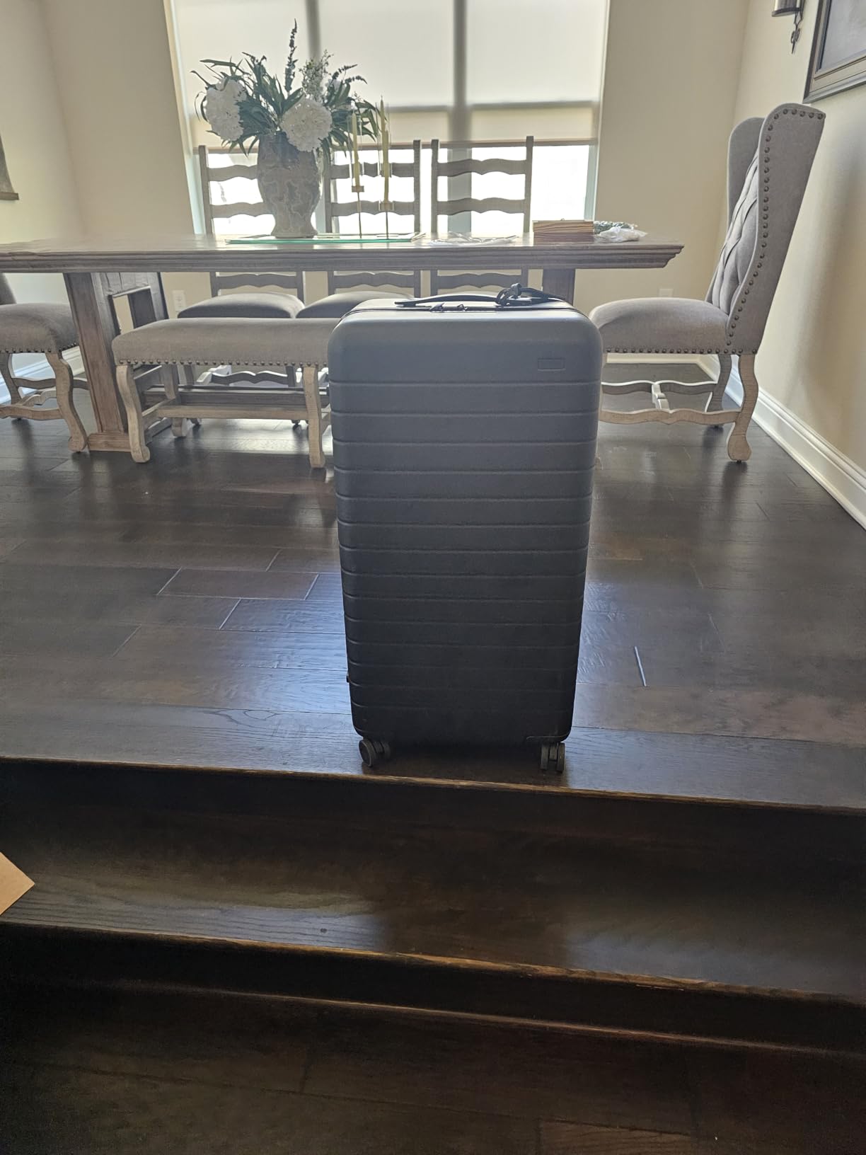 Large Checked Luggage, 29-inch Lightweight Hardside Spinner Suitcase customer photo 1