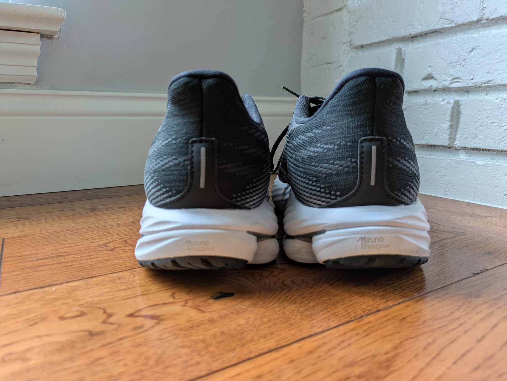 Mizuno Men's Wave Inspire 21 Running Shoe customer photo 1
