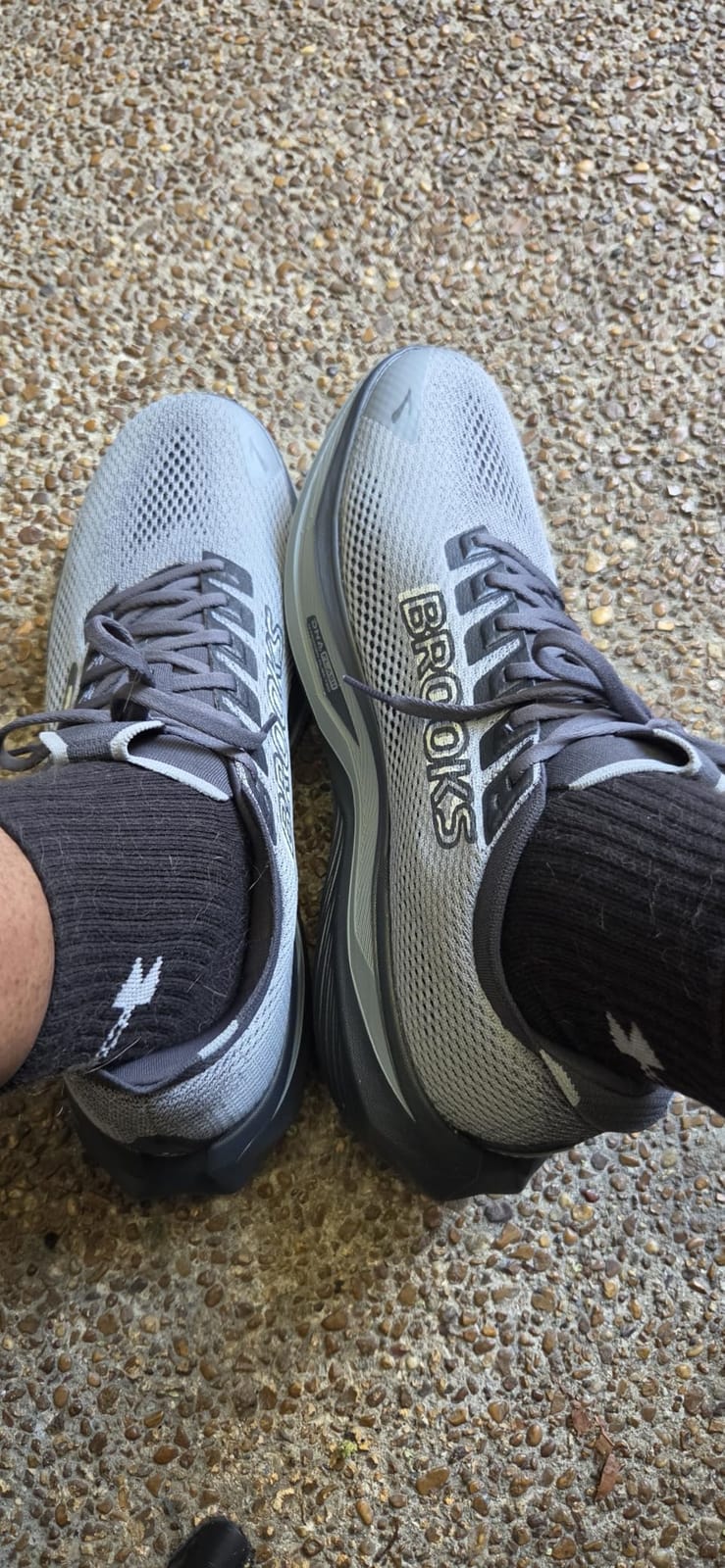 Men's Hyperion 3 Neutral Running Shoe customer photo 1