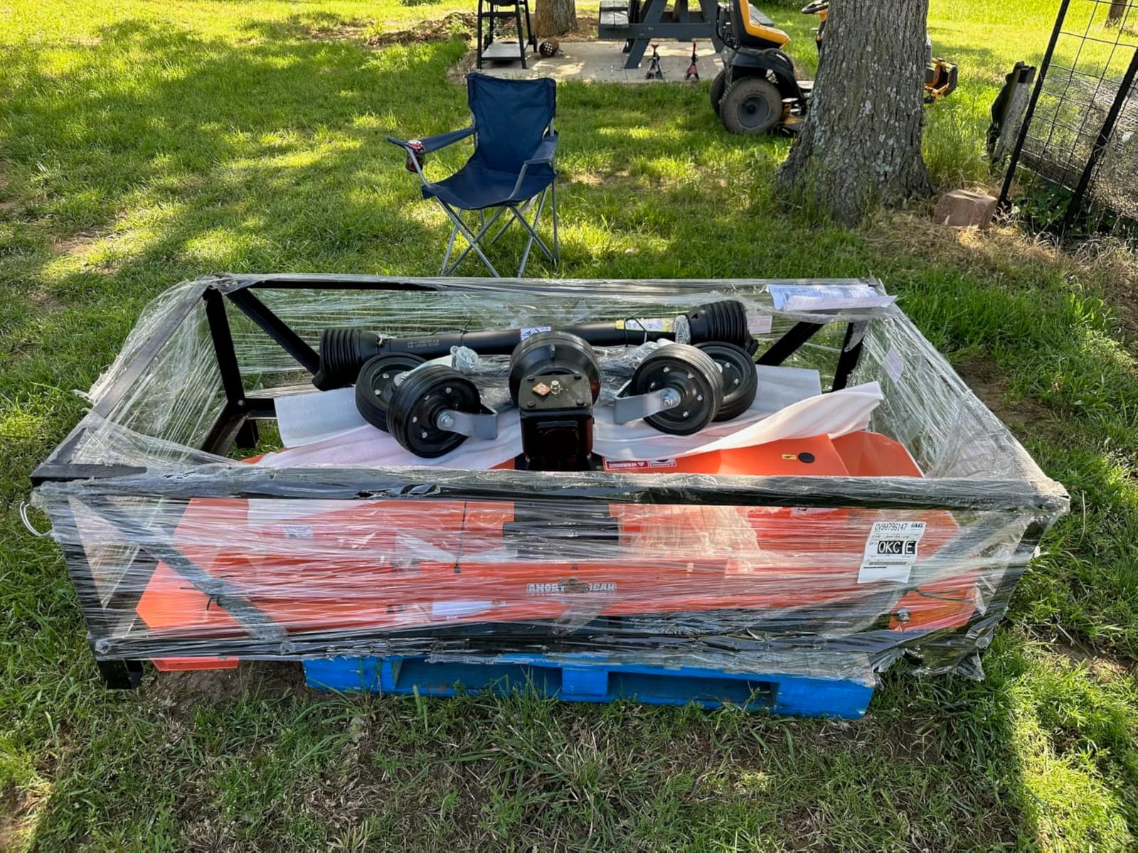 3 Point PTO 60'' Working Width Finish Mower Attachment for 18-50hp Tractor, Category 1 Hitch, 4-Tires, 0.4'' - 4.5'' Adjustable Cutting Height, Model FM150 customer photo 2
