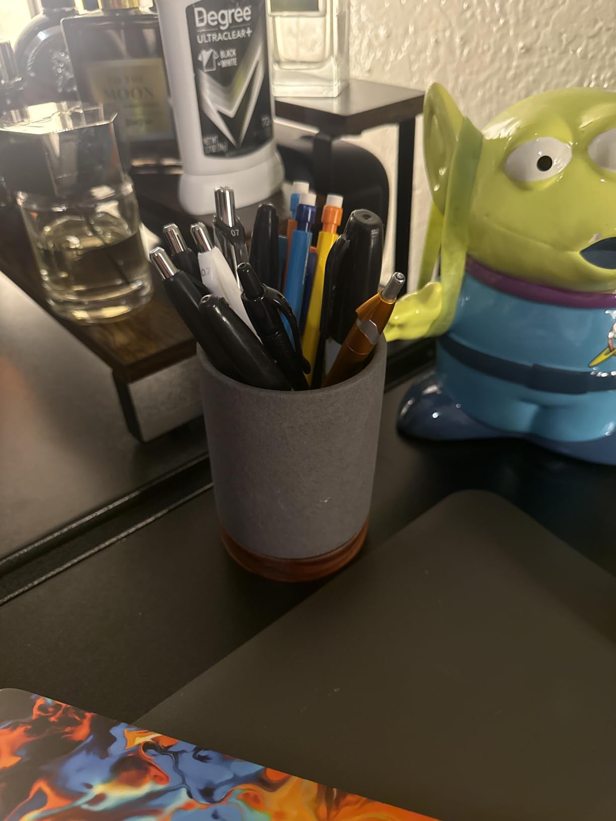 Ceramic Pen Holder for Desk, Pencil Cup, (White, Set / 1) | Organizer and Makeup Brush Holder, Office Decor and Desk Accessories, Perfect Office Organization, Teacher Supplies customer photo 2
