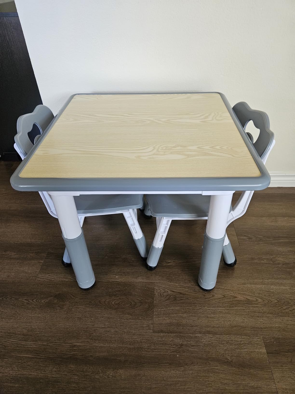 Brelley Height Adjustable Toddler Table and 2 Chairs Set, Beige | Table Supports 280 lbs, Drawing Activity Desk, Classroom/Daycare/Home, Children Multi-Activity Table for Ages 3-8 customer photo 2
