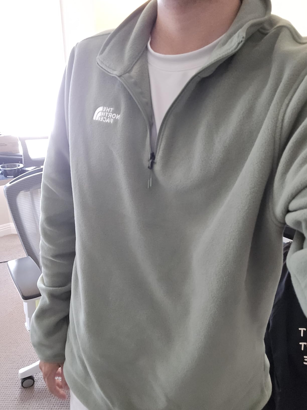 The North Face Men's Glacier Fleece Quarter Zip Jacket | Pullover With Zip Pockets & Stretch on Collar, Cuffs & Hem customer photo 2