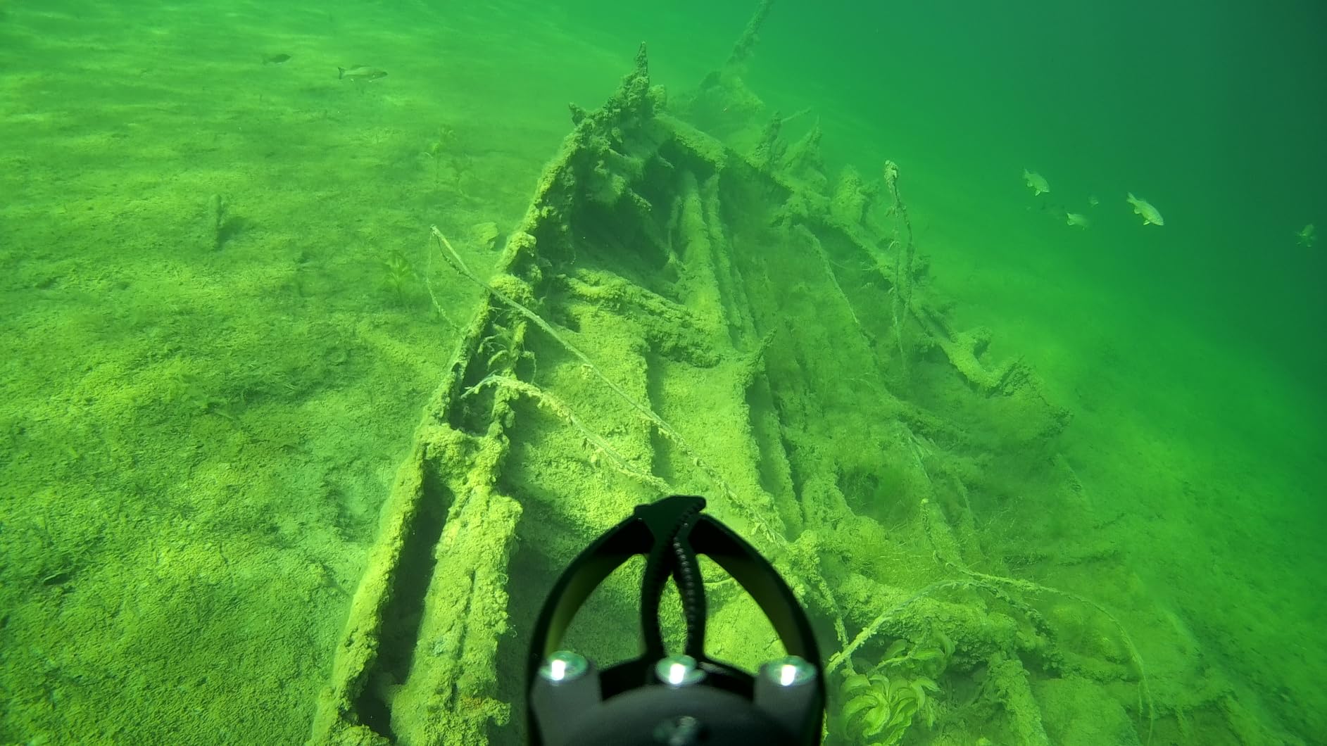 Gladius MINI S Upgraded Professional Underwater Drone Set, with 4k Resolution + EIS Anti-Shake Camera, Remote Control and App Remote Control, Support Multiple Mounts customer photo 2