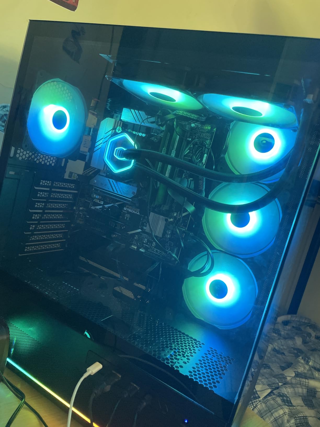 Cooler Master 240 Core II AIO Liquid CPU Cooler, Infinity Mirror ARGB, AMD AM5/AM4, Intel LGA1851/1700, 240mm Dual-Chamber Pump customer photo 1