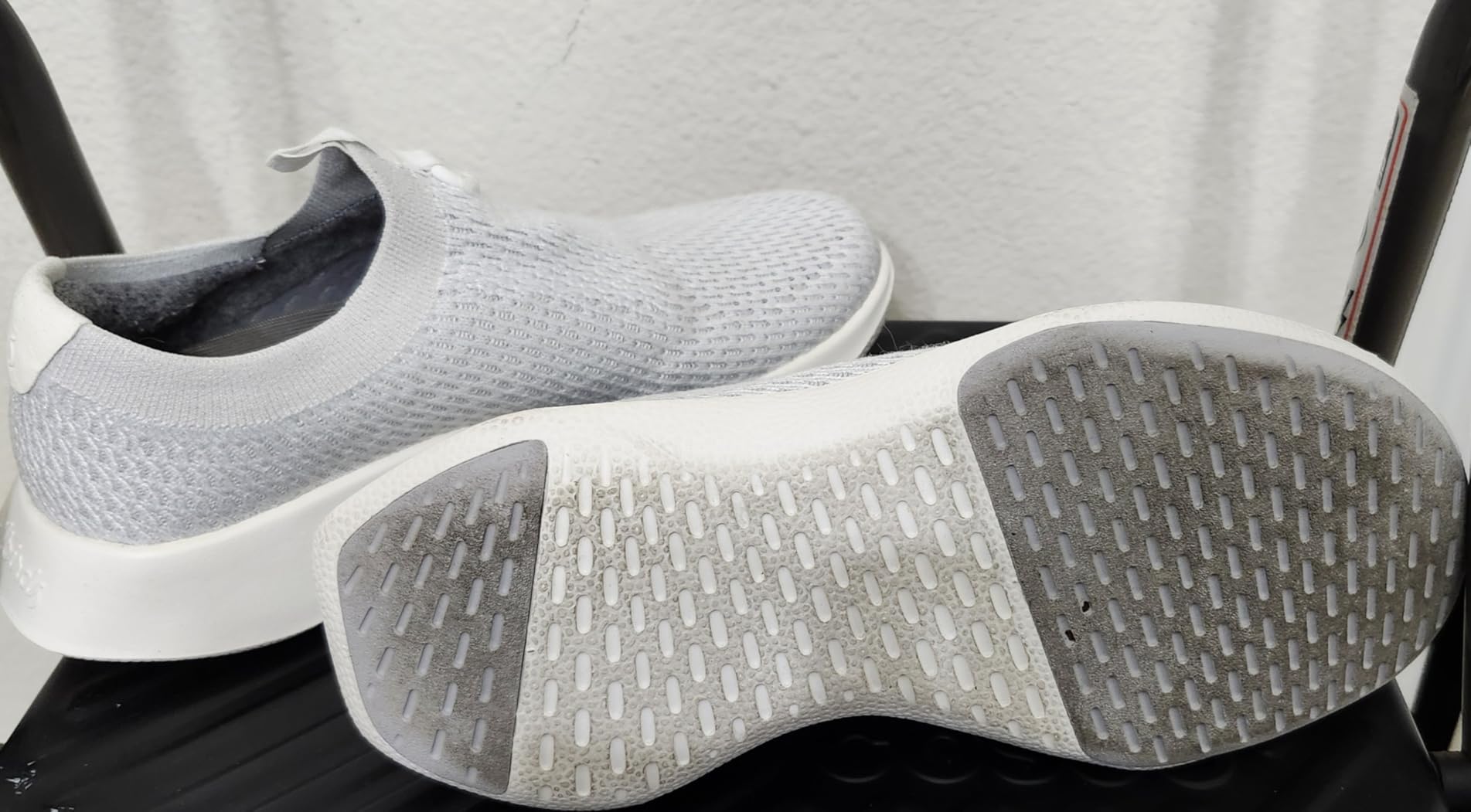 Allbirds Women's Tree Dasher Relay, Laceless Everyday Active Sneakers customer photo 2