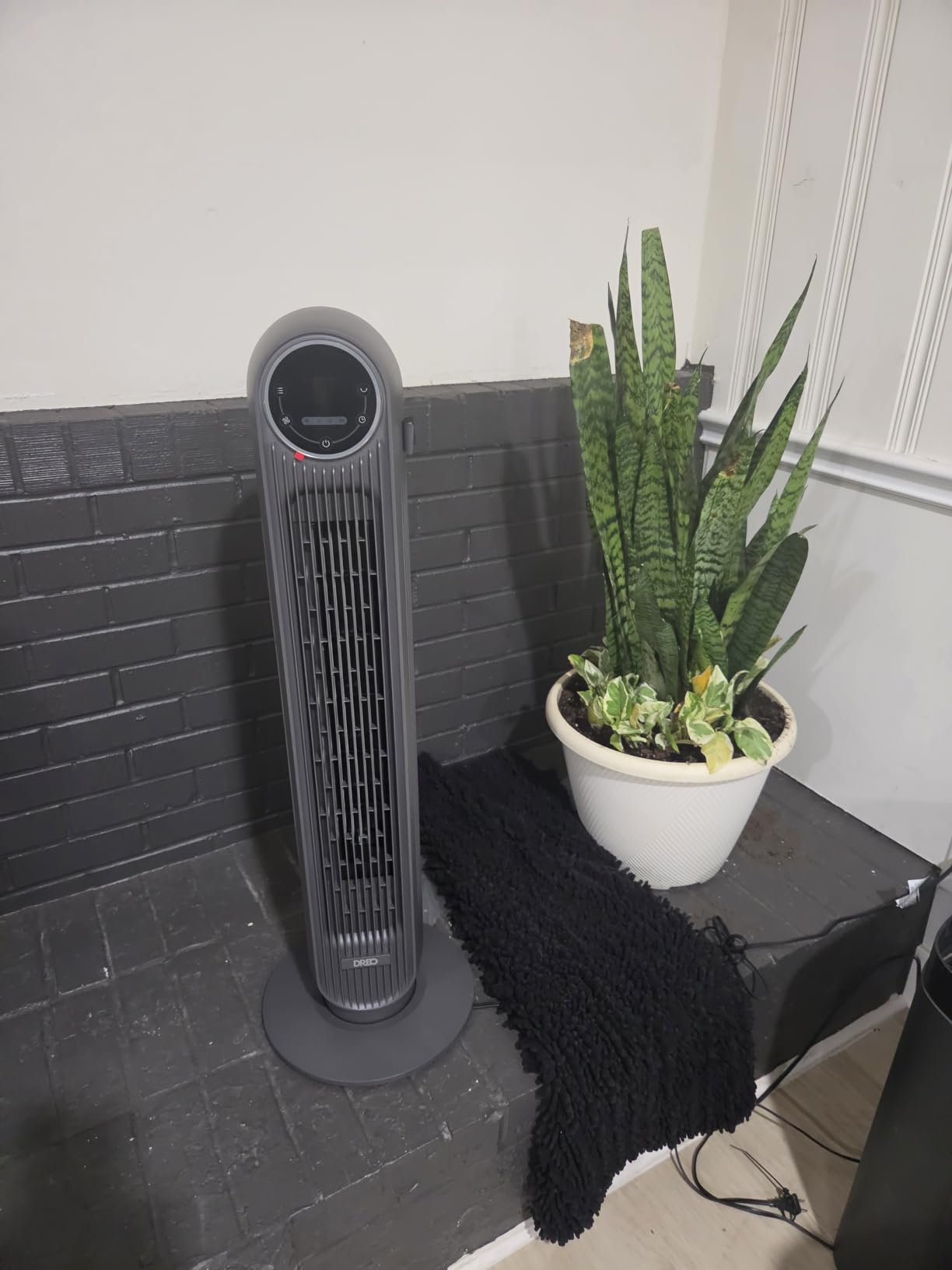 DREO Fan for Bedroom, 2026 Upgraded, 90ft Airflow, Quiet Fan, 90° Oscillating Standing Fan for Whole Room, DC Motor, 8+H Speeds, 3 Modes, 38-42'' Adjustable Height, 8H Timer, 105° Manual Vertical customer photo 1