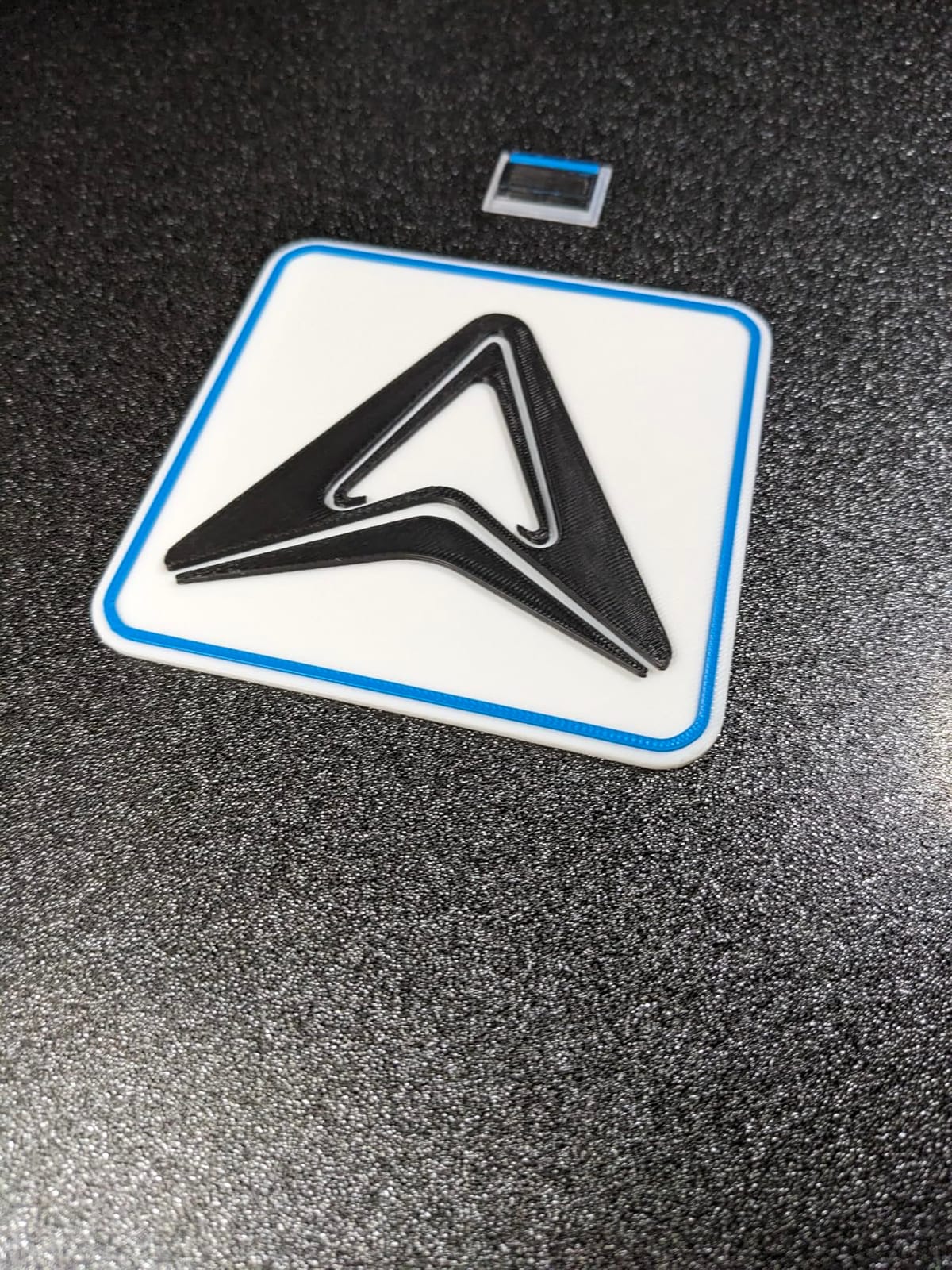 Creality K2 Plus Combo 2026 Multi Color 3D Printer with CFS, 2026 upgraded CFS combo with 16-color support, 600mm/s speed and dual AI cameras. customer photo 1