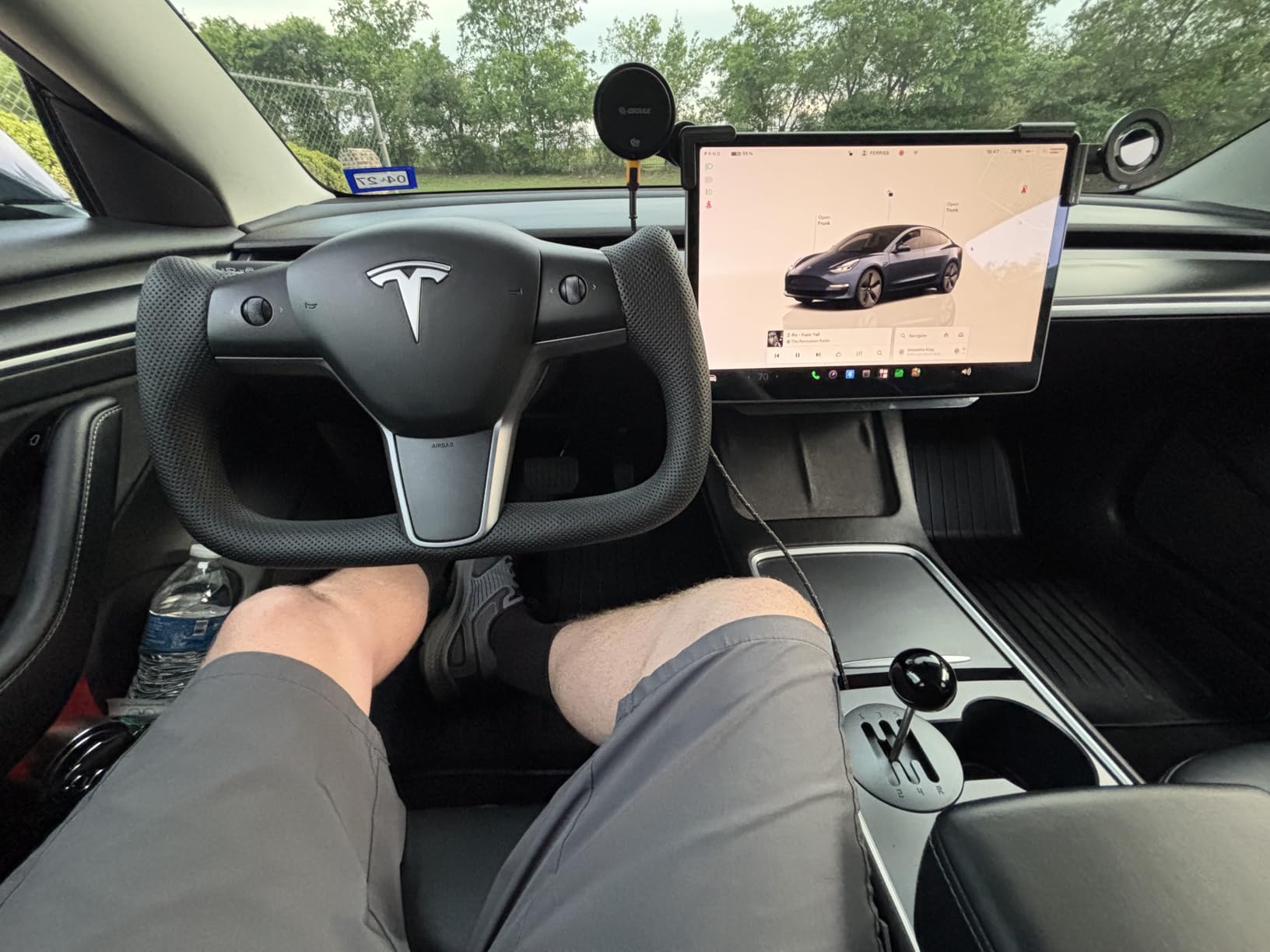 Tlyard Yoke Steering Wheel Personalized for Tesla 3 Y, Black Nappa Leather with Glossy Carbon Fiber for Tesla Model 3 2017-2023, Model Y 2019-2024 With Heating Function customer photo 2
