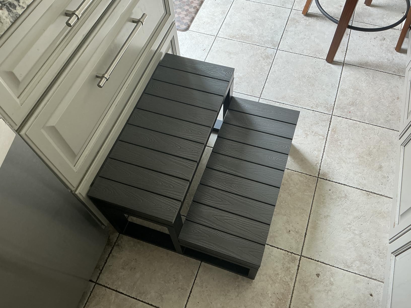 LUE BONA Hot Tub Steps, Outdoor 2-Step Stool with HDPS Treads and Aluminum Frame, Non-Slip Multi Purpose Stairs for Straight Sided Spa, Swimming Pool, Porch, RV, Deck, Kitchen for Adults, Dark Grey customer photo 2