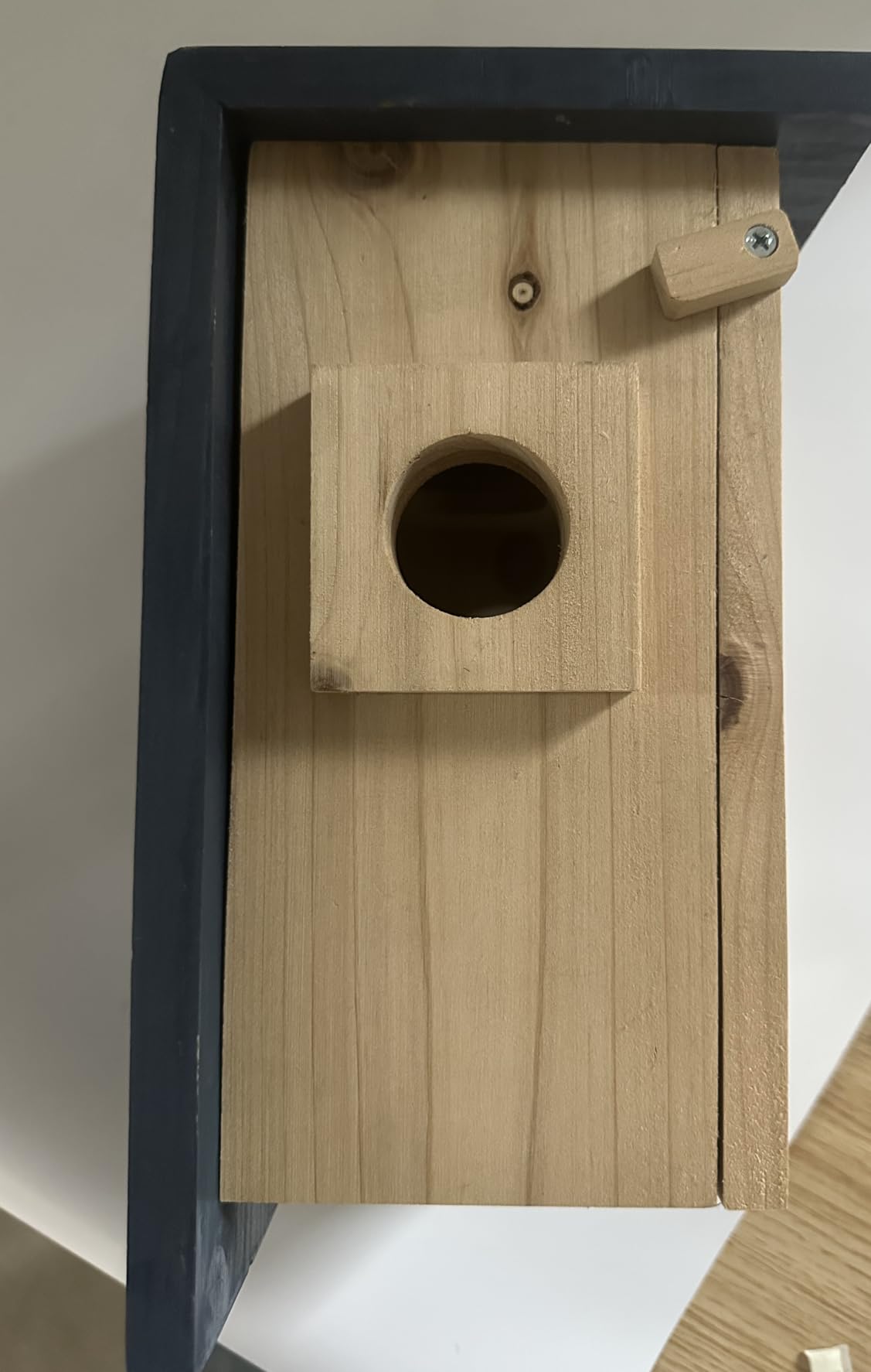 Birdhouse Camera – Solar Powered 1080P/2K HD Smart Nest Box, 2.4G WiFi Live View, Night Vision, Real-Time Bird Watching & Hatching, Outdoor Garden Bird Nest, Ideal Gift for Bird Lovers customer photo 2