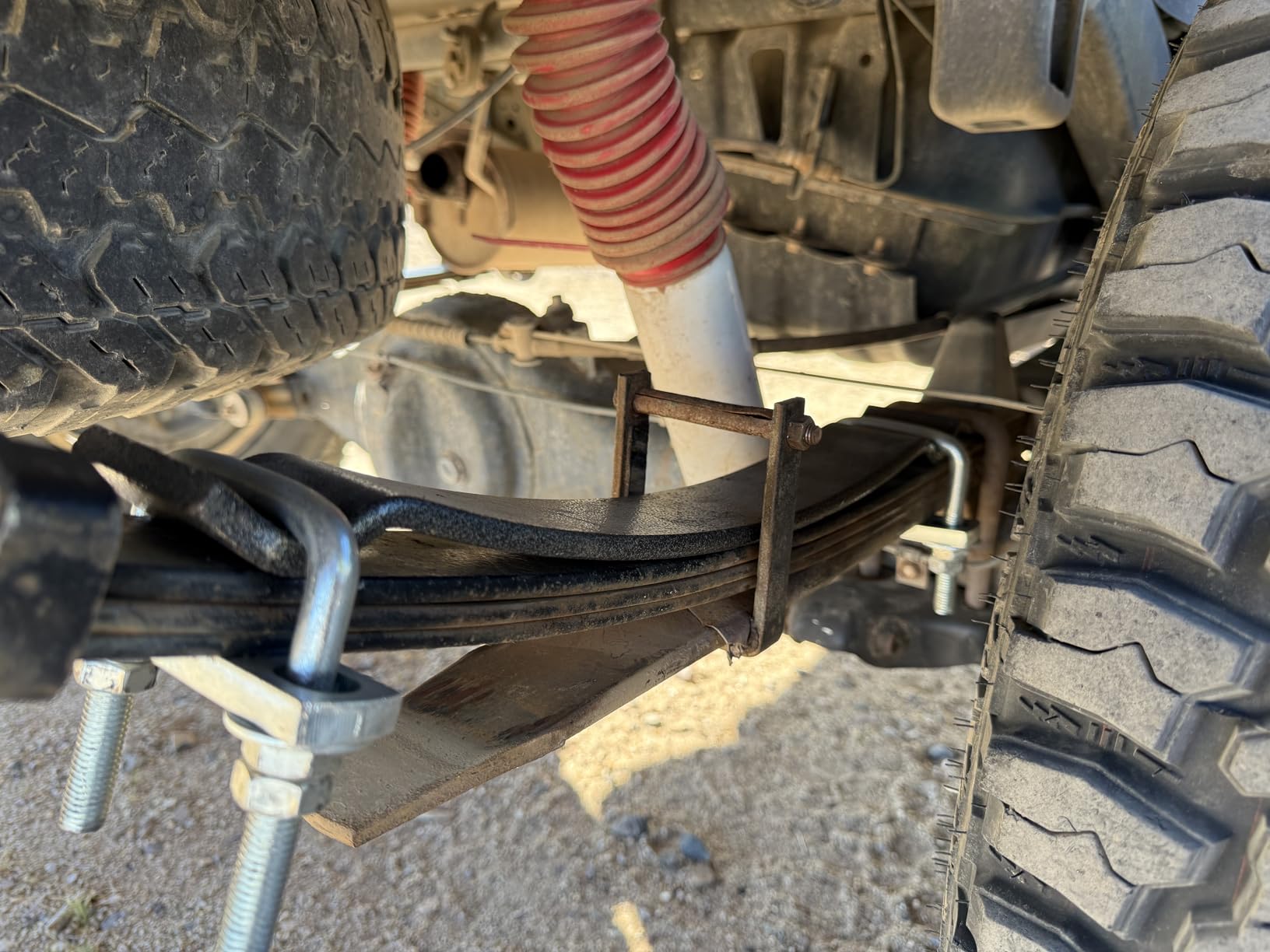 Helper Spring Kit 500 LBS Heavy Duty for Pickup Trucks SUVs & Trailers | Rear Leaf Spring Load Assist for Towing, Hauling and Heavy-Duty Applications. Helps Improve Suspension Support customer photo 1