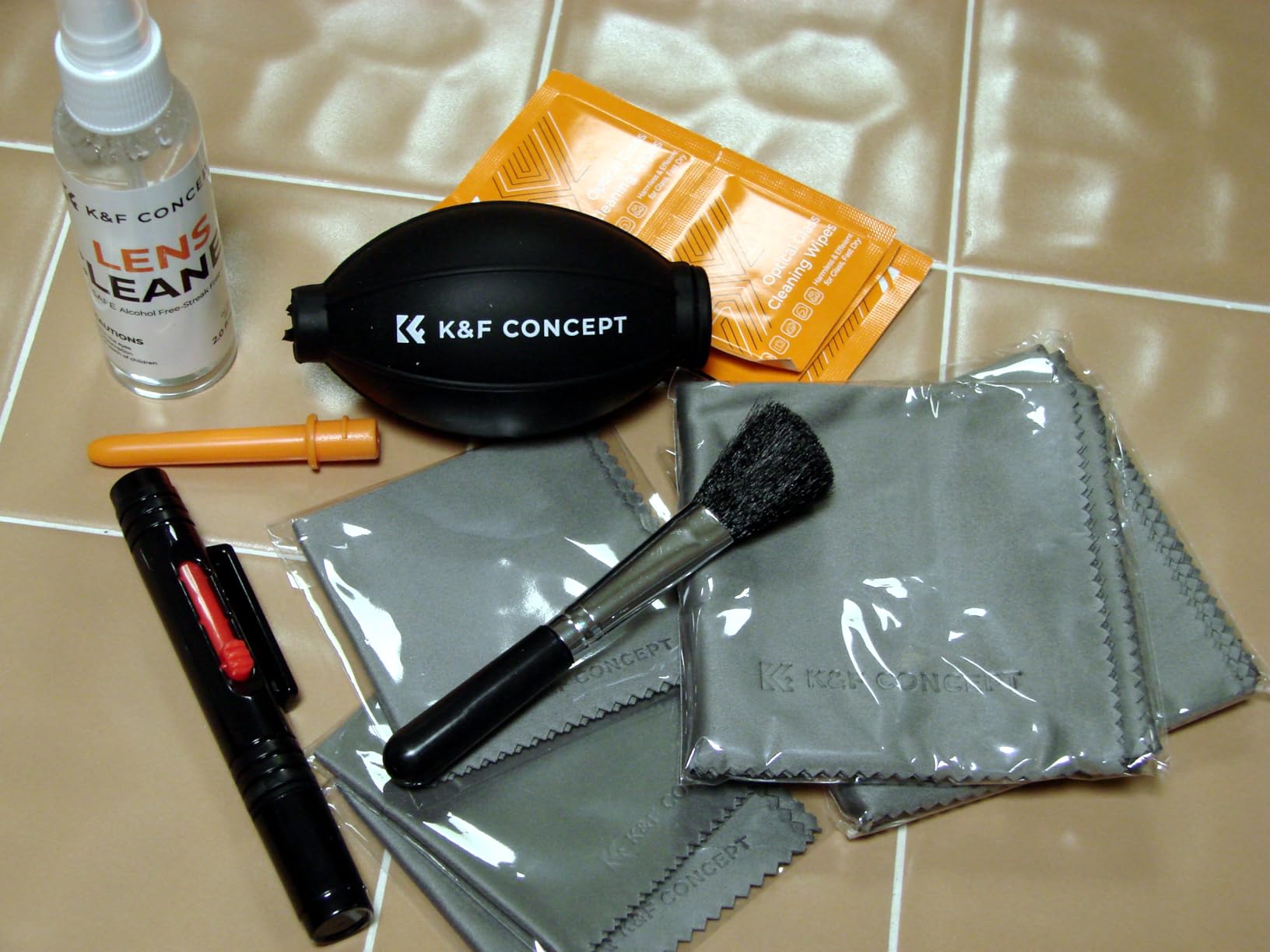 K&F Concept Professional Cleaning Kit for DSLR Cameras and Sensitive Electronics, Bundle with Lens Cleaner - Camera Accessories & Photography Accessorie for DSLR Camera Lens Filter Cell Phones customer photo 2
