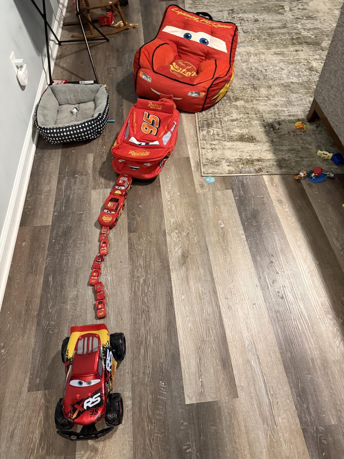 Disney Cars Lightning McQueen Carry-On Luggage with Wheels & Telescopic Handle for Kids 17