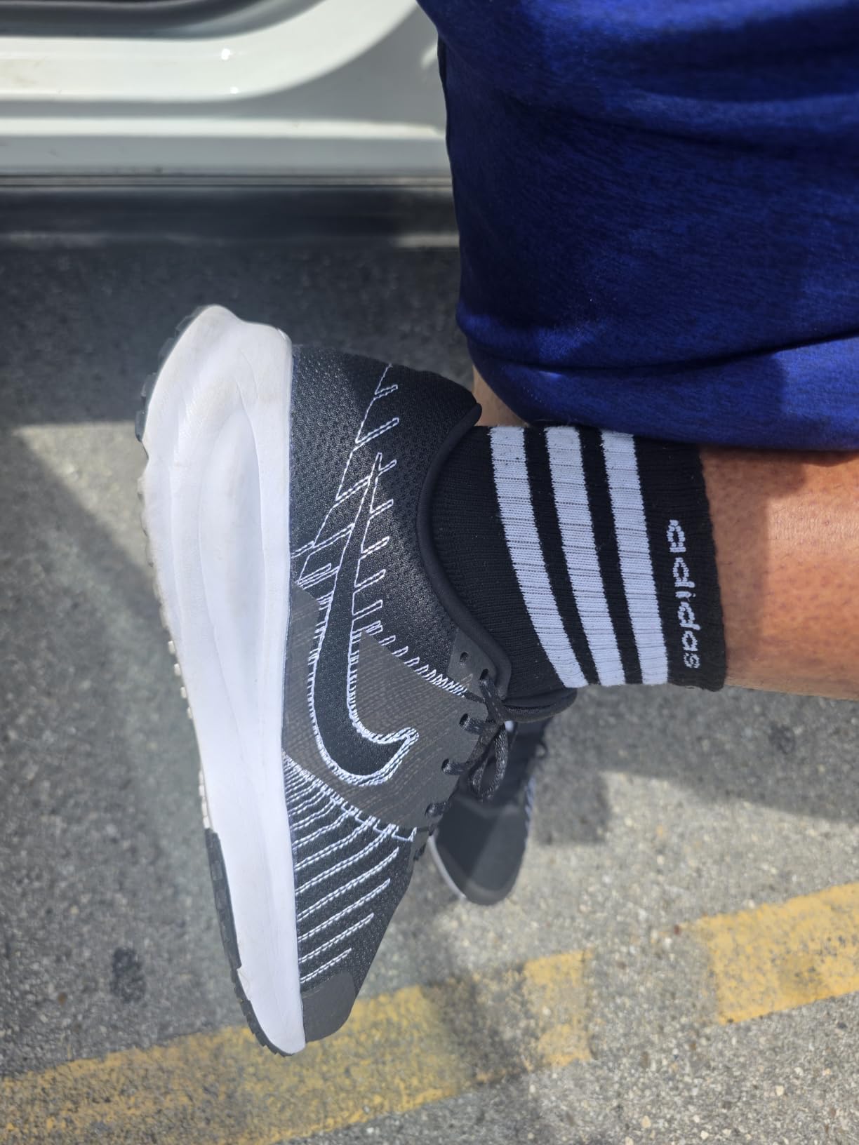 Nike Men's Run Defy Road Running Shoes customer photo 1