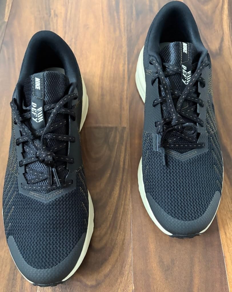 Nike Men's Run Defy Road Running Shoes customer photo 2