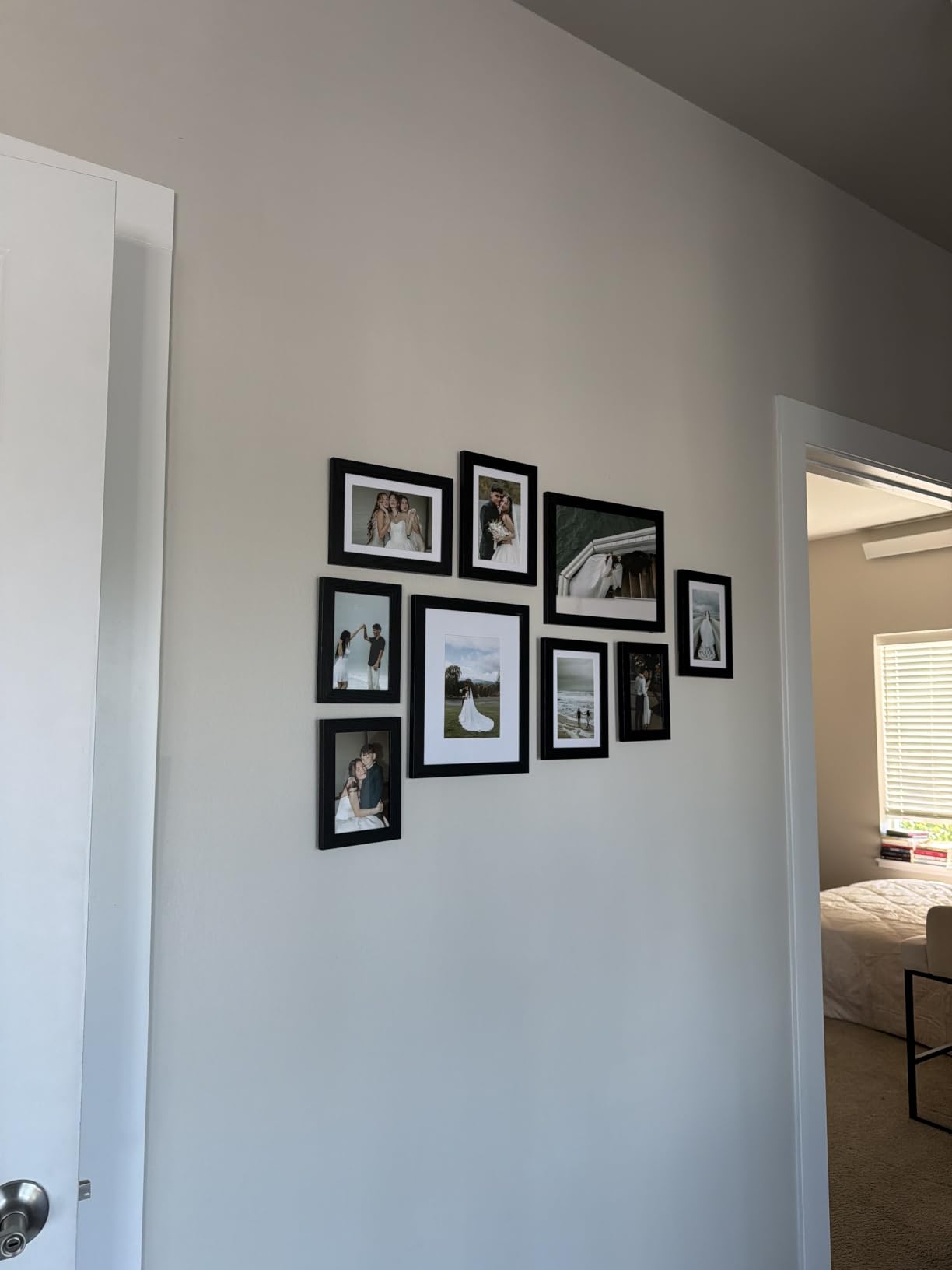 Vittanly 15 Pack Picture Frames Collage Wall Decor, Wall/Tabletop Display customer photo 2