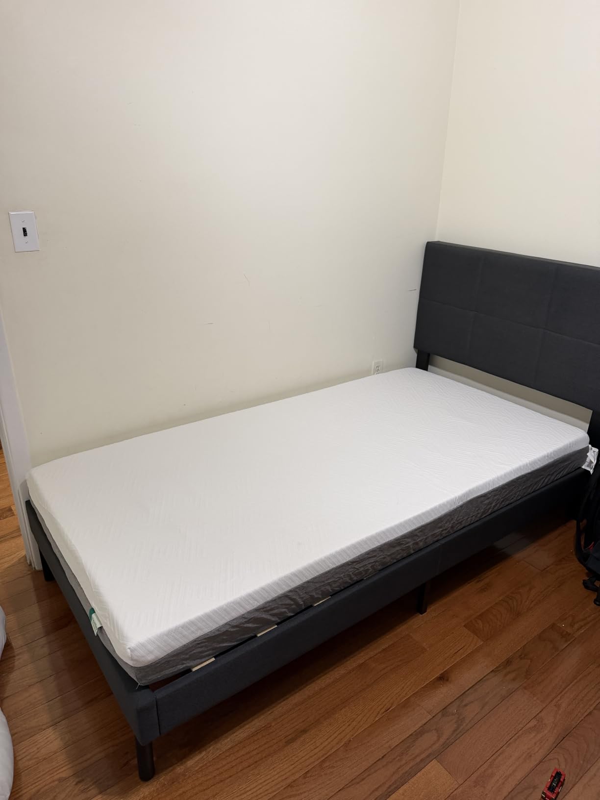 Novilla Bliss Mattress King Size, 14 Inch Gel King Memory Foam Mattress | Cooling Comfort & Pressure Relieving, Target Zoned Support for Back Pain Relief, CertiPUR US Certified Foams customer photo 2