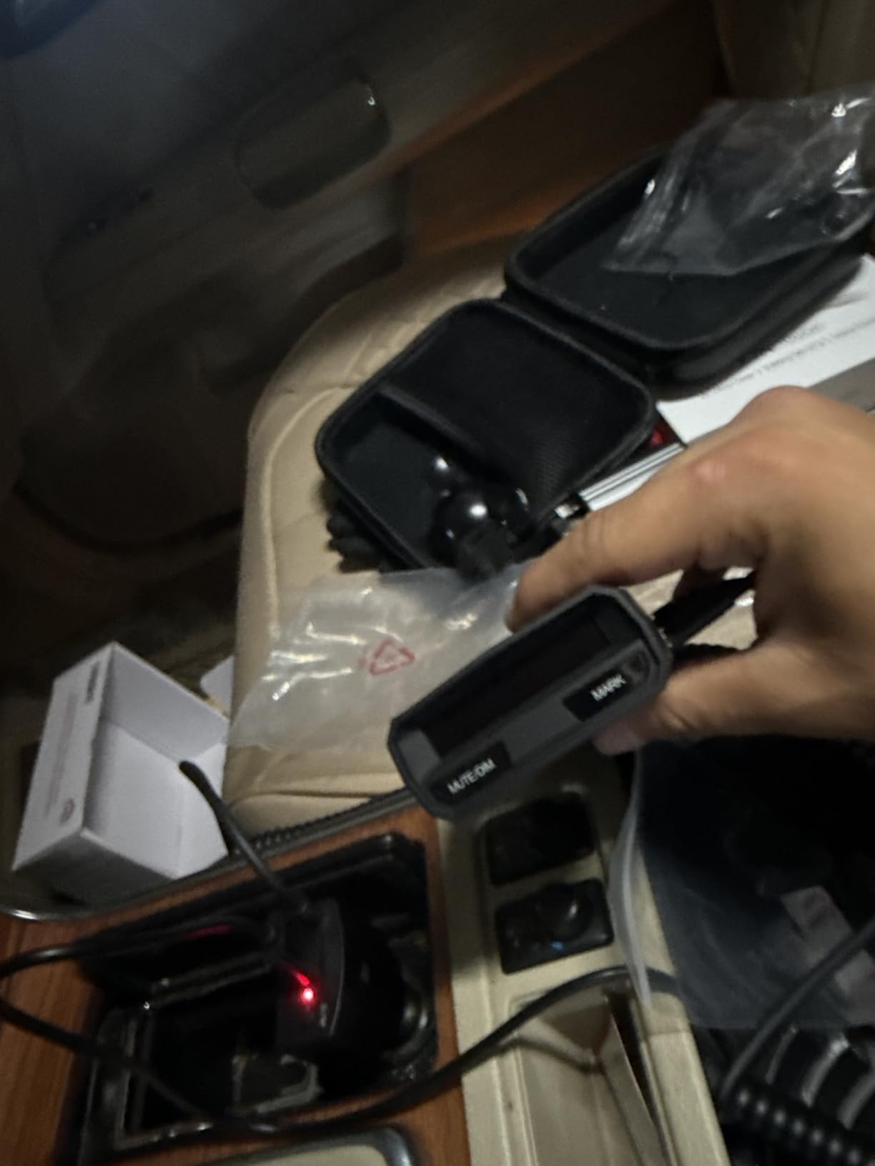 Uniden R4W (new Model) Extreme Long-Range Laser/Radar Detector, Record Shattering Performance, 360° Awareness, Built-in GPS, Wi-Fi, Bluetooth, Voice Alerts, Red Light & Speed Cameras, R/TACH App customer photo 2