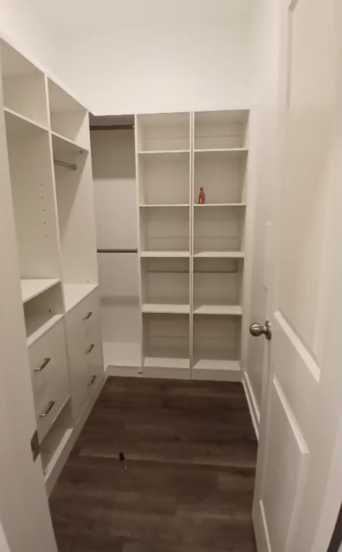 Besiost Corner Closet System with 3 Drawers, Corner Closet Organizer System | Reversible L Shaped Closet Systems with 13 Shelves & 3 Hanging Rods, 60.5