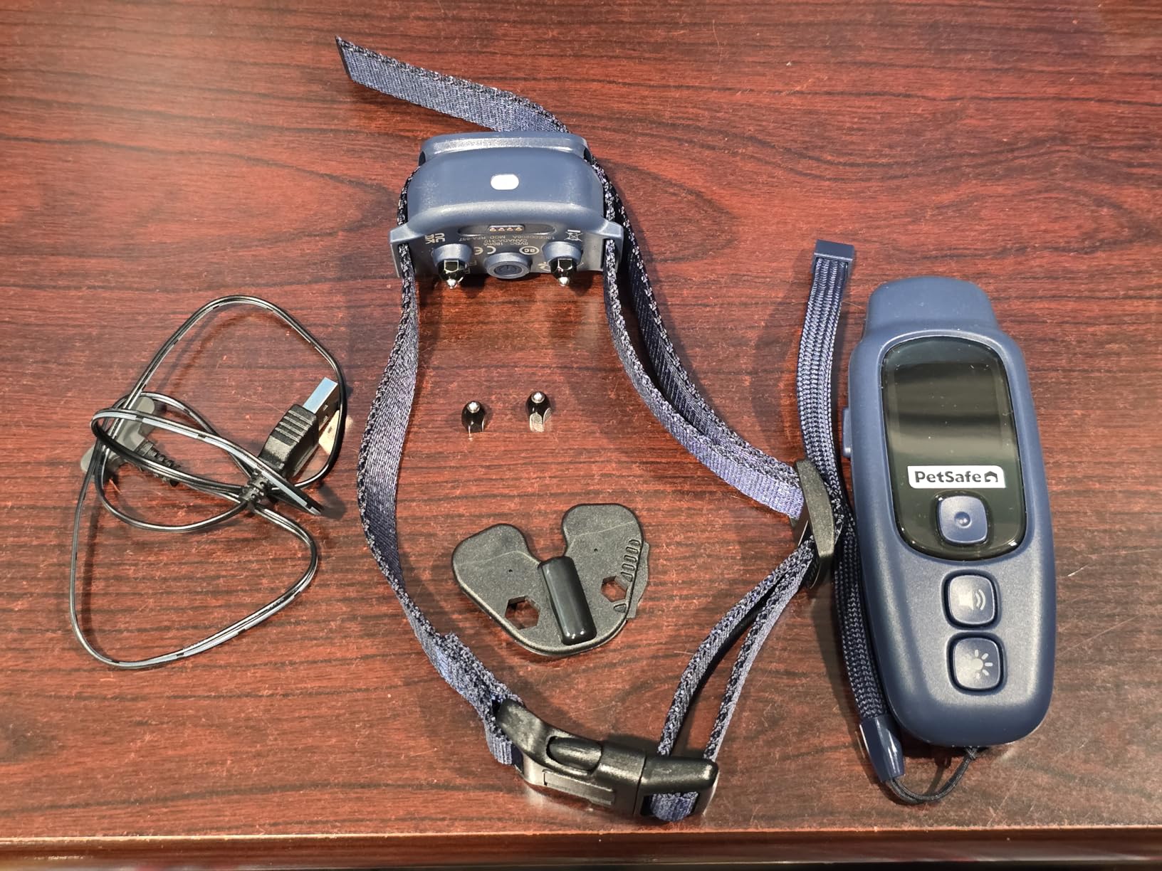 PetSafe Core Dog Trainer Remote Collar, 1000 Ft Range, 15 Static Levels | Tone/Vibration/15 Levels of Static, Waterproof Collar, 1000-Ft Range for Off-Leash Obedience Training customer photo 1