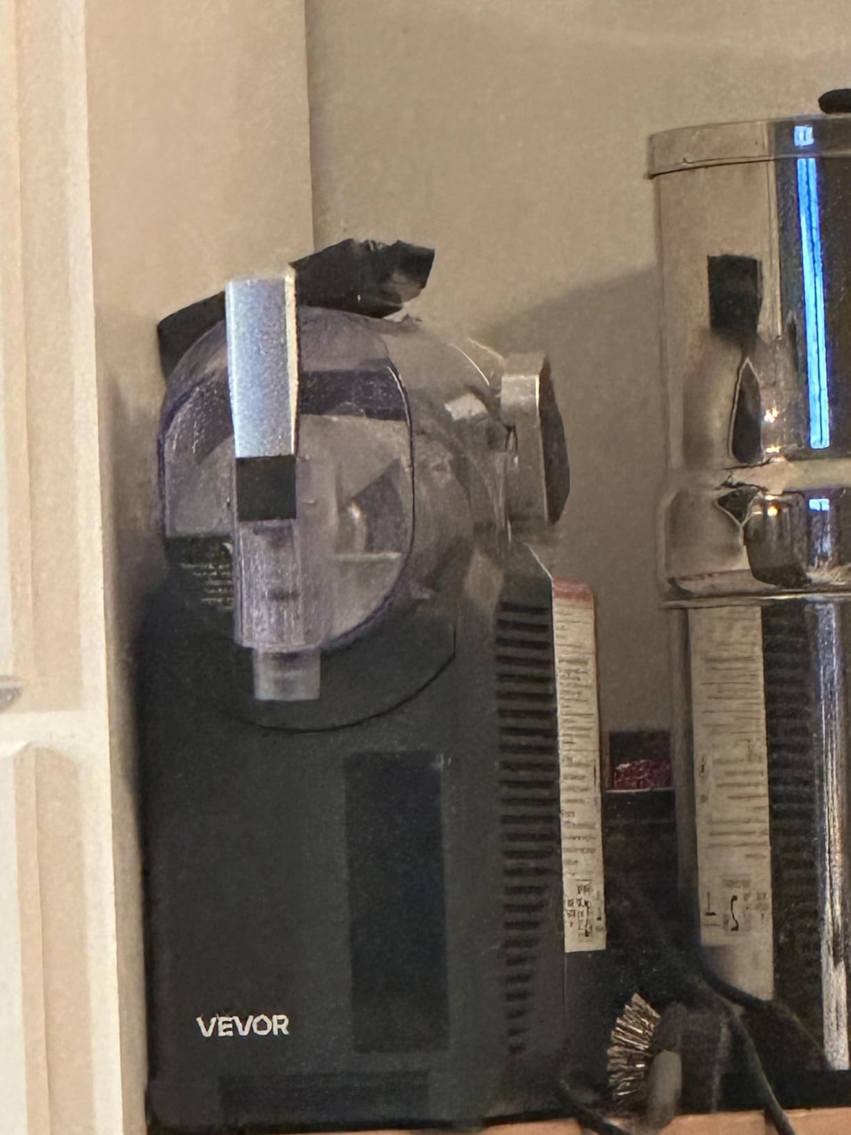 VEVOR Commercial Slushie Machine 15Lx3 Triple Tank Margarita Drink 180Cups customer photo 2