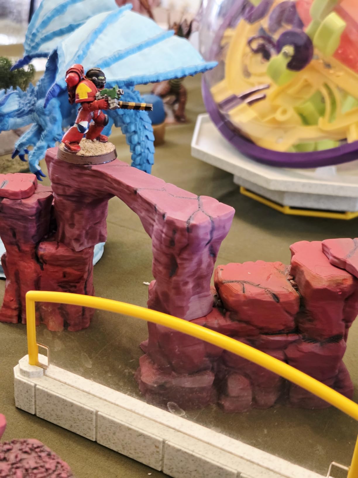 AUSPDICE RPG Terrain The Pit Canyon Scene for 28-32mm DND Campaigns TTRPG | Modular Scenery Set with Rock Bridges, TTRPG Structures, Map Accessories for Characters, Wargame and Roleplay Ready customer photo 2