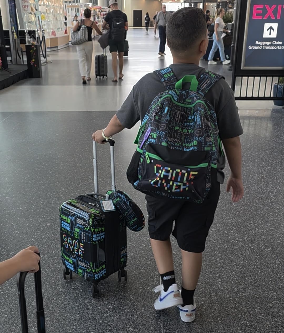 Kid's Luggage Set 5 Piece Suitcase Set 16