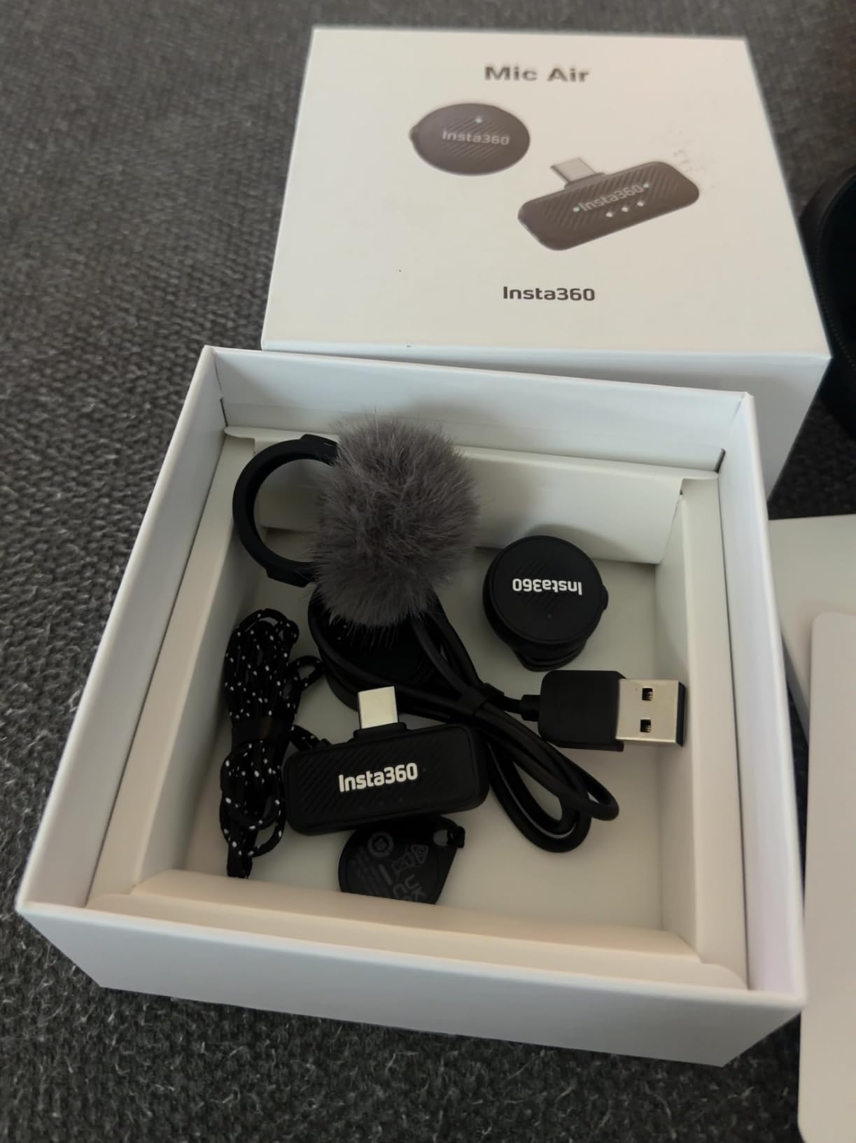 Insta360 Mic Air (1 TX + 1 RX), Noise Cancelling, 300m Range, Wireless Microphone for USB-C iPhone/Android/PC/Mac, Vlog, Streaming customer photo 1