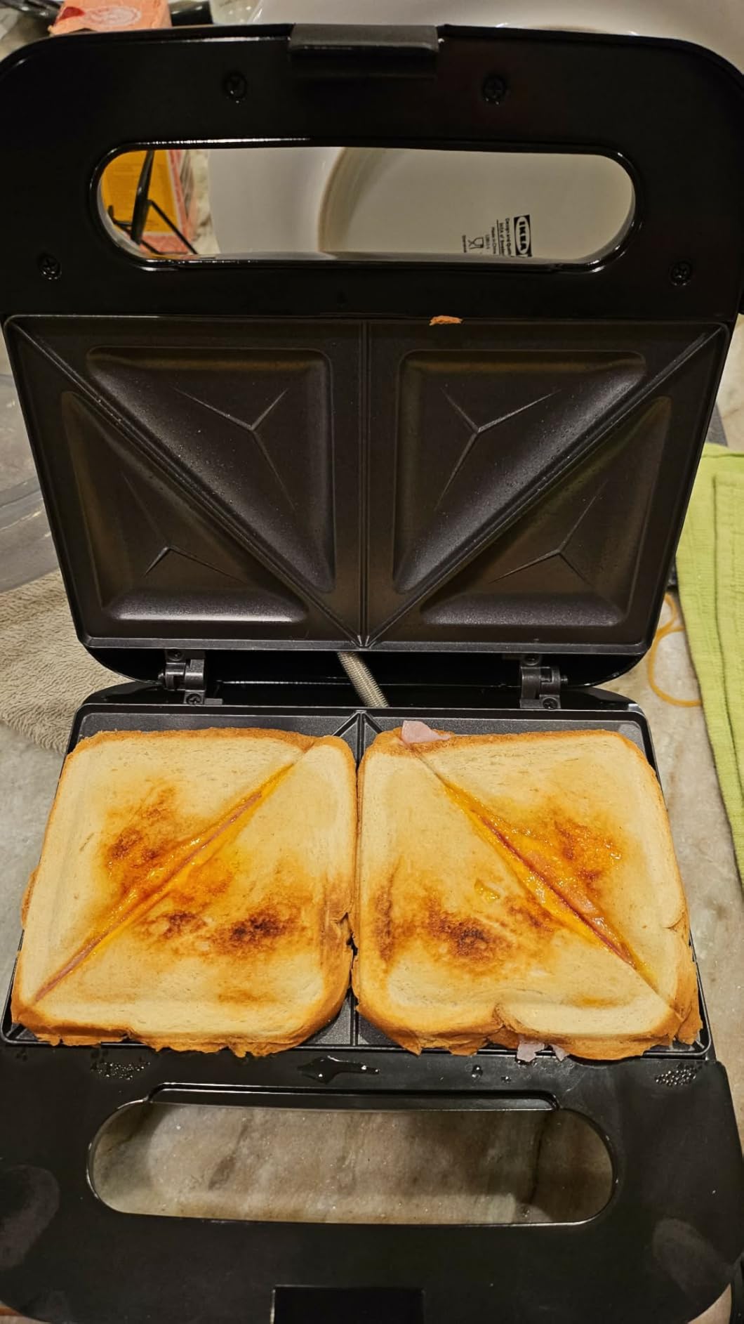 Elite Gourmet ESM2207XSS 2-Slice Panini Maker, 750W, Stainless Steel | Nonstick cooking surface makes grilled cheese, tuna melts & omelets - also a sandwich maker for breakfast customer photo 1