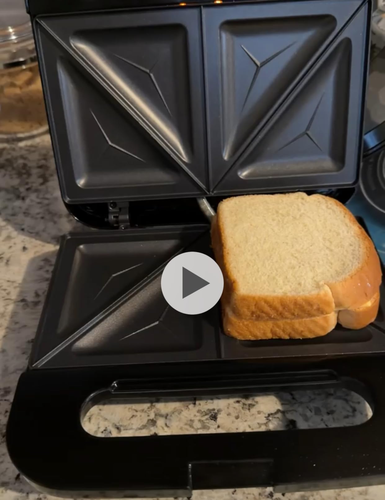 Elite Gourmet ESM2207XSS 2-Slice Panini Maker, 750W, Stainless Steel | Nonstick cooking surface makes grilled cheese, tuna melts & omelets - also a sandwich maker for breakfast customer photo 2