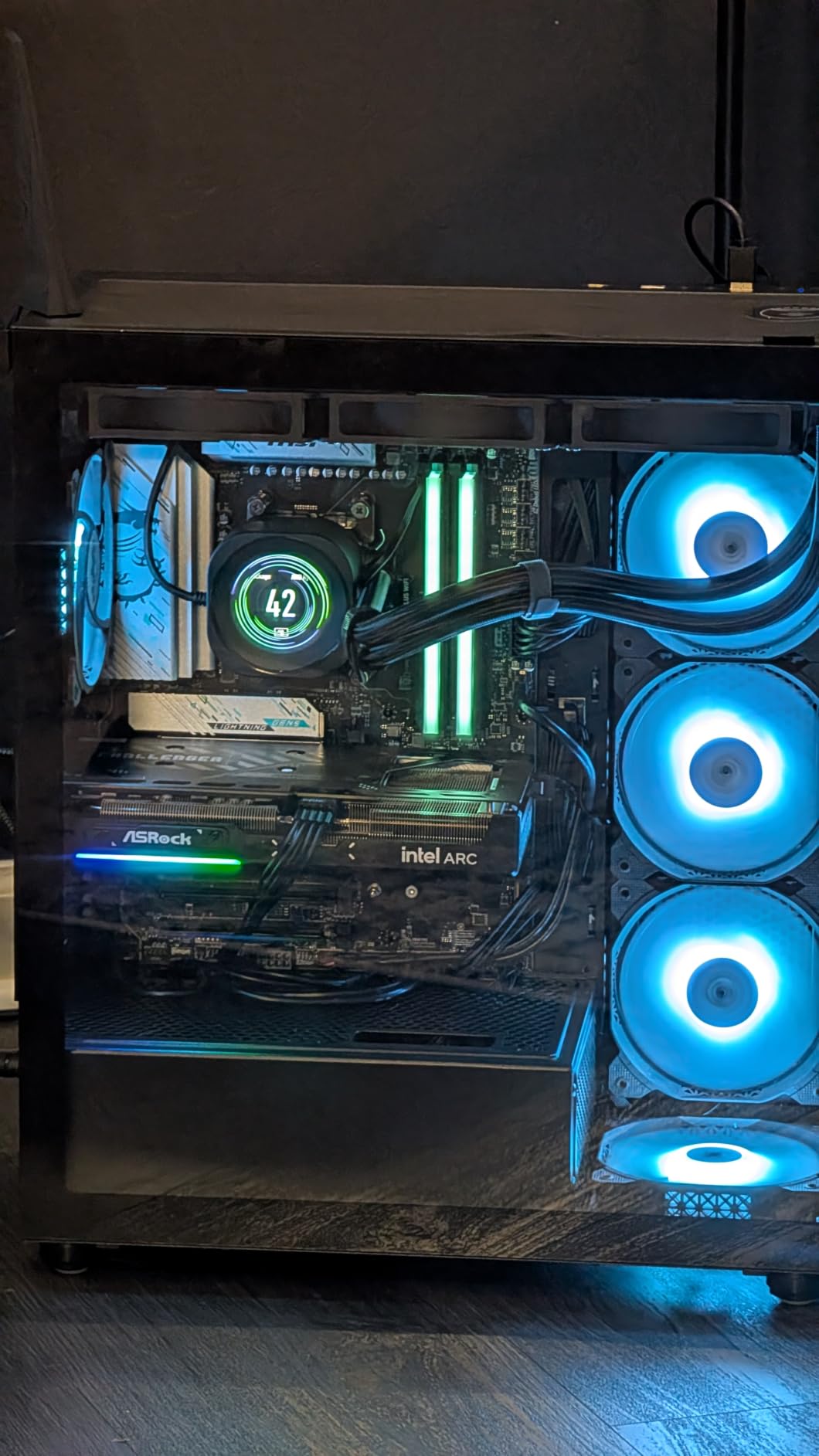 Micro Center AMD 7700X Processor with MSI B850 Gaming Plus WiFi Motherboard | CPU Motherboard Combo, Ryzen 7, ATX, AM5, DDR5, PCIe 5.0, M.2 Gen5, Wi-Fi 7, 5G LAN customer photo 2