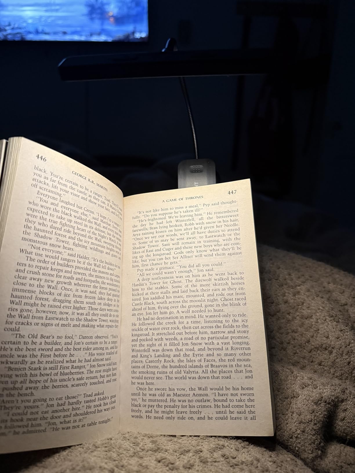 Glocusent 26 LED Reading Lights for Books in Bed, Ideal Gifts for Reader | Rechargeable Book Light, Eye Caring 5 Amber Colors Stepless Dimming, Travel Lightweight Clip-on, Book Lovers Men Women Kids customer photo 2