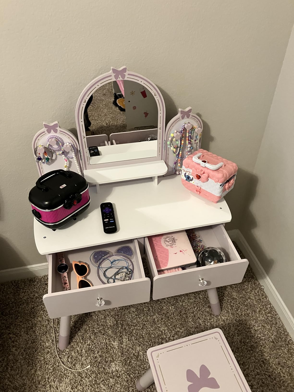 ROBUD Kids Vanity Table Set with Mirror, Drawer, Chair & Accessories, Cute kids vanity set for pretend play, dressing up and bedroom storage customer photo 1