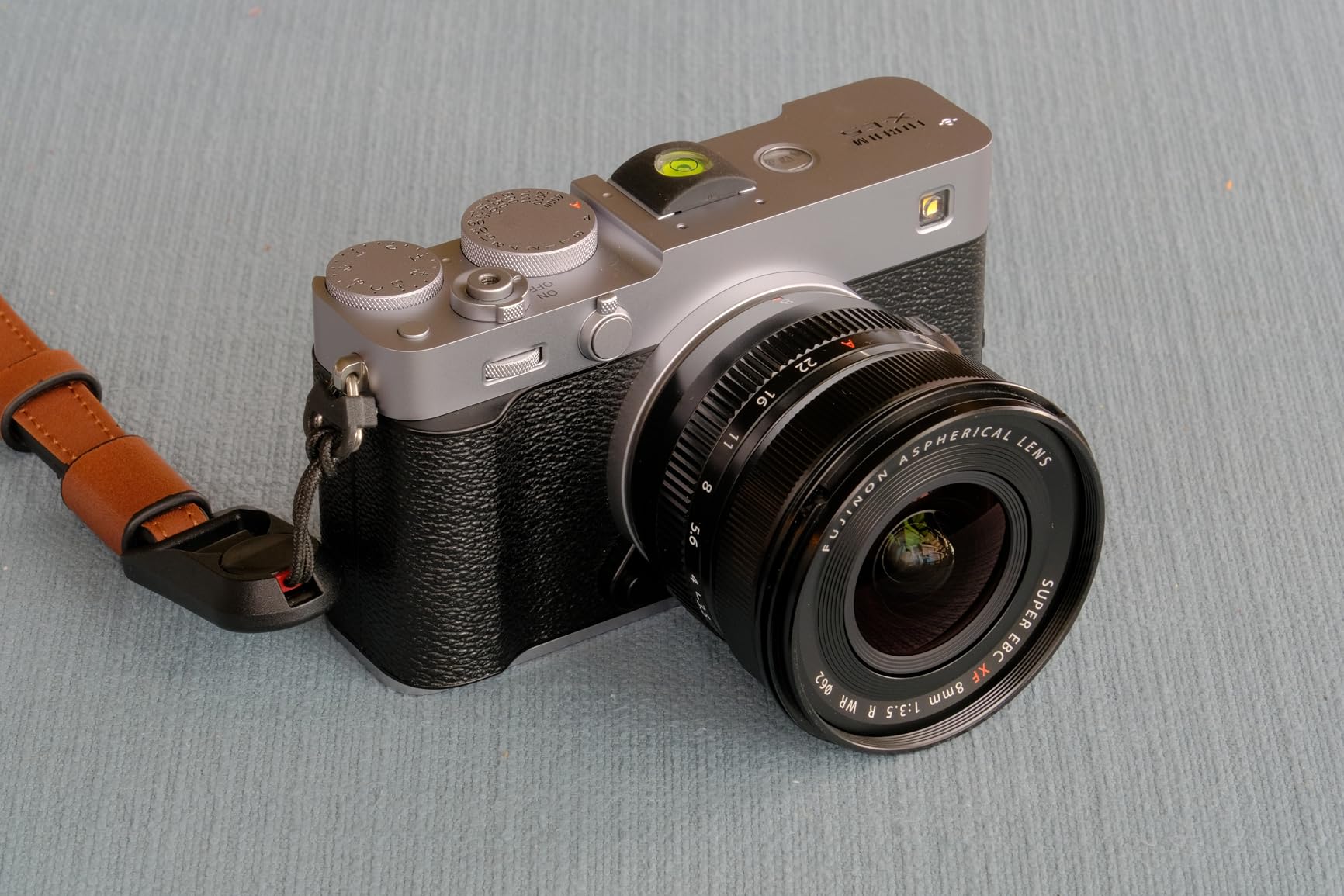 Fujifilm X-E5 Mirrorless Digital Camera XF23mmF2.8 Lens Kit - Silver | Supports over 40 X Mount lenses customer photo 1