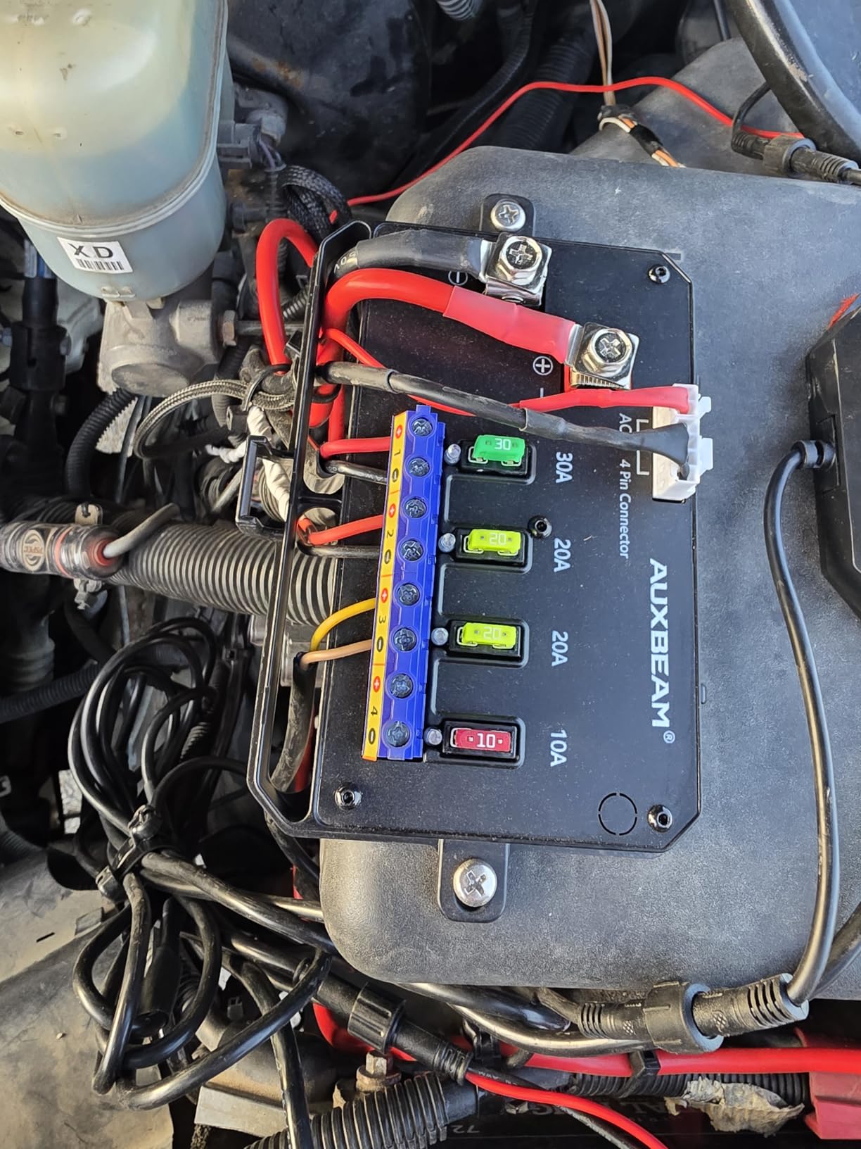 Auxbeam 8 Gang Slim Switch Panel RGB AS-R80 Auto-Dimmable Control Panel | Toggle Momentary Pulsed Switch Pod, On/Off Backlight, Multifunction Switch for Truck Offroad Boat, Waterproof, 3 Years Warranty customer photo 2
