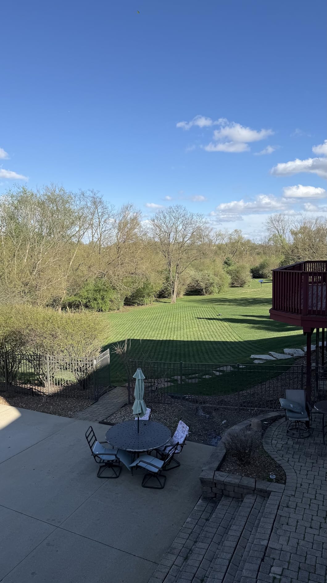 (2026 NEW) Mammotion LUBA mini 2 AWD 1500H Robot Lawn Mower with Garage, for 0.37 Acres, 360° LiDAR+Dual-Camera AI Vision, 80% Slope, DropMow, 20 Multi-Zone Management customer photo 1