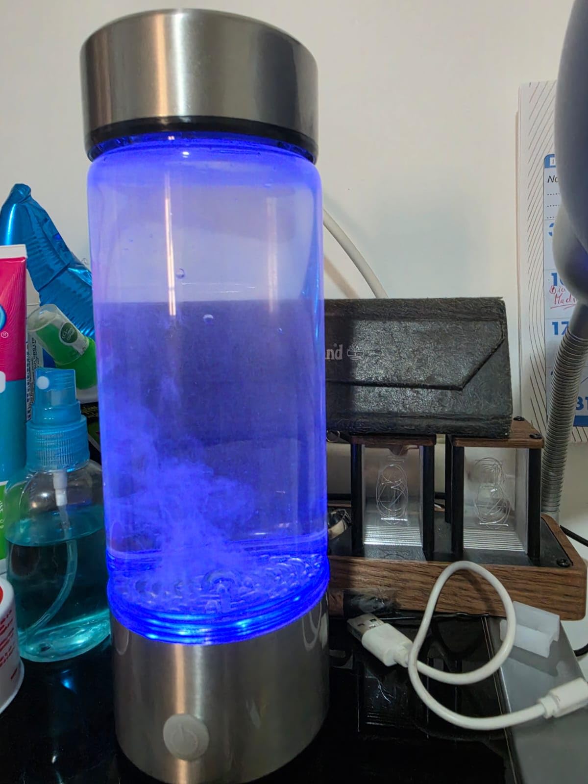 Aqua Vital Hydrogen Water Bottle 2026 Generator 16 oz SPE PEM Ionized H2 | USB-C Rechargeable Glass Hydration Flask with Auto Shut-Off, Portable Sports & Travel Hydrogenated Water Machine, 470 ml customer photo 2