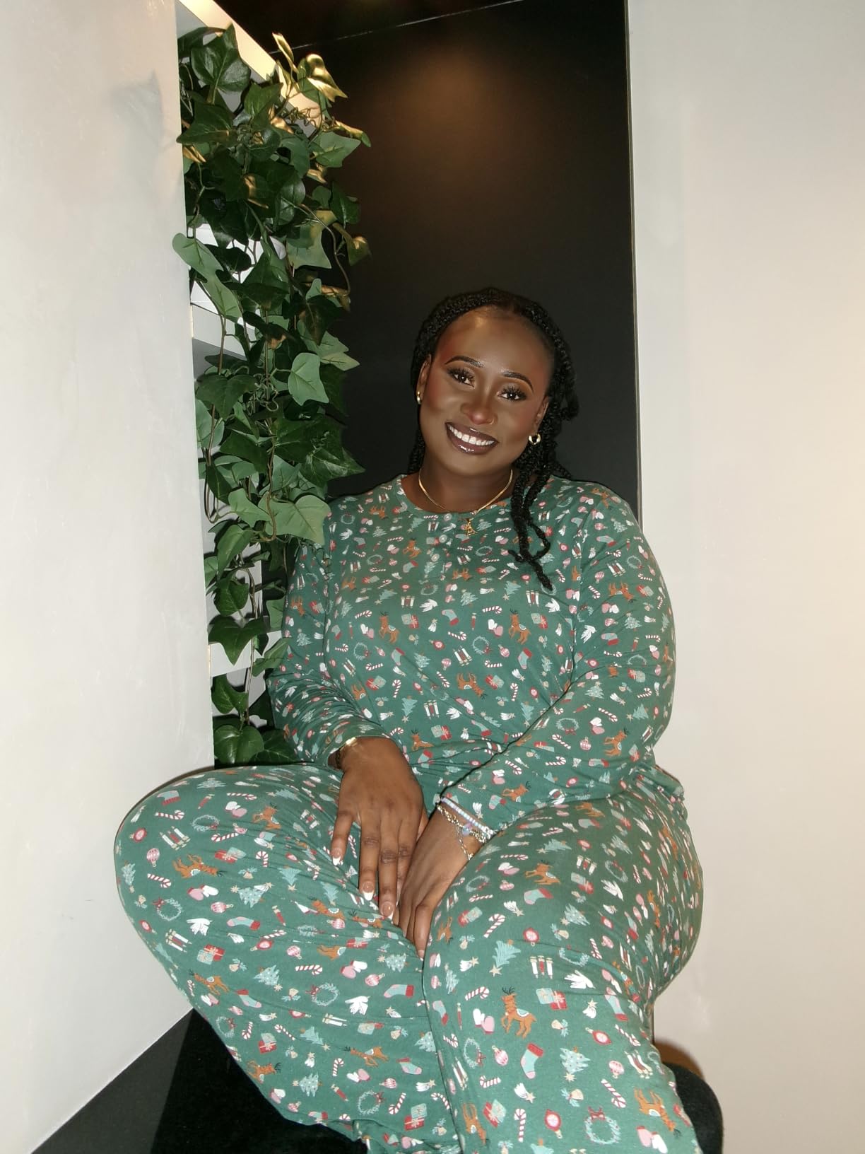 Amazon Essentials x Sofia Grainge Matching Holiday Family Pajama Sets customer photo 1