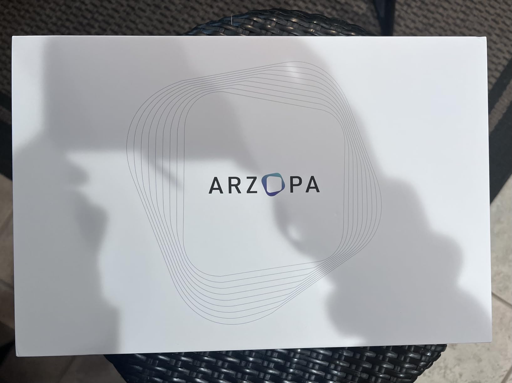 ARZOPA Portable Monitor 15.6'' FHD 1080P - Ultra-Slim Portable Laptop Monitor with Kickstand - IPS Display for PC, MAC, Phone, Xbox, PS5 - USB C & HDMI Connectivity - A1 Gray customer photo 2