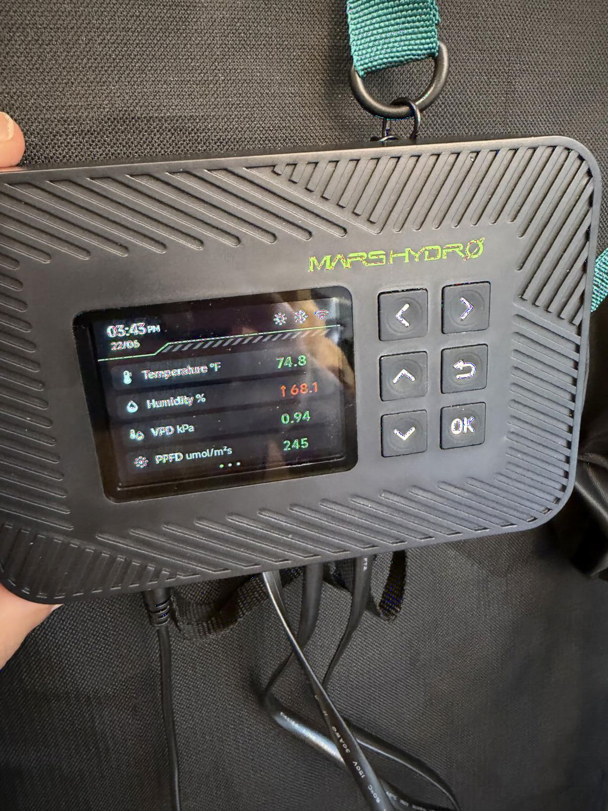 MARS HYDRO iControl Controller for Grow Tent Plant Cycle with App Control | Automated Climate Management: Track VPD, Temp, and Humidity via responsive sensors to maintain perfect cycle environments customer photo 2