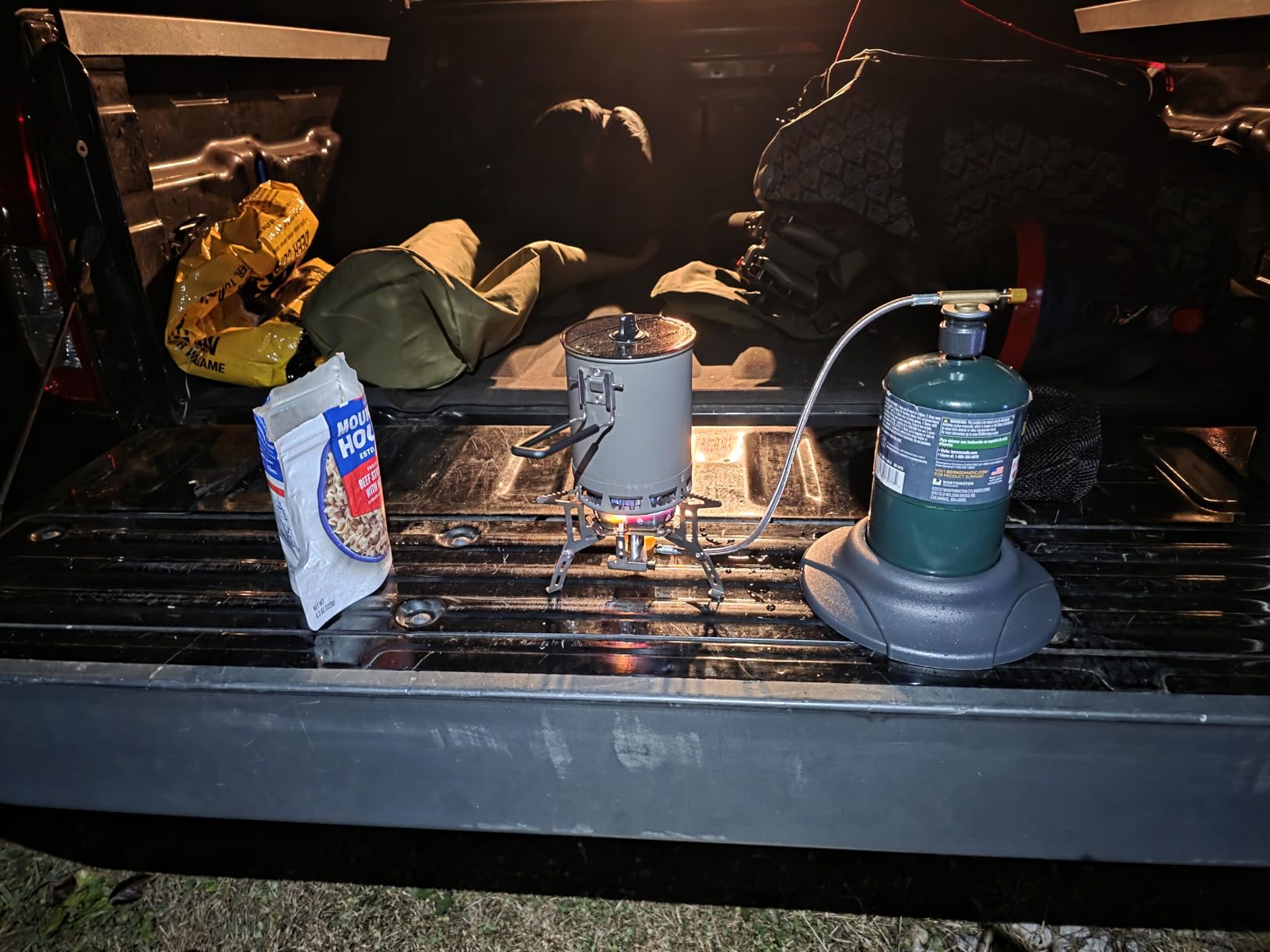 Fire-Maple Petrel Ultralight Camping Pot, Foldable Handle, 800ml | 30% Faster Boil, Heatproof & Locking Handle, Hard Anodized Aluminum, Compatible with 3 & 4 Prongs Stove, 188g customer photo 2